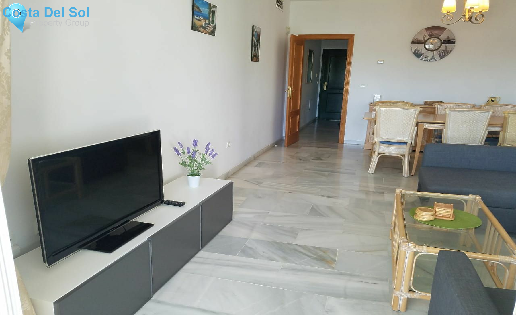 Middle Floor Apartment in Miraflores-1421417
