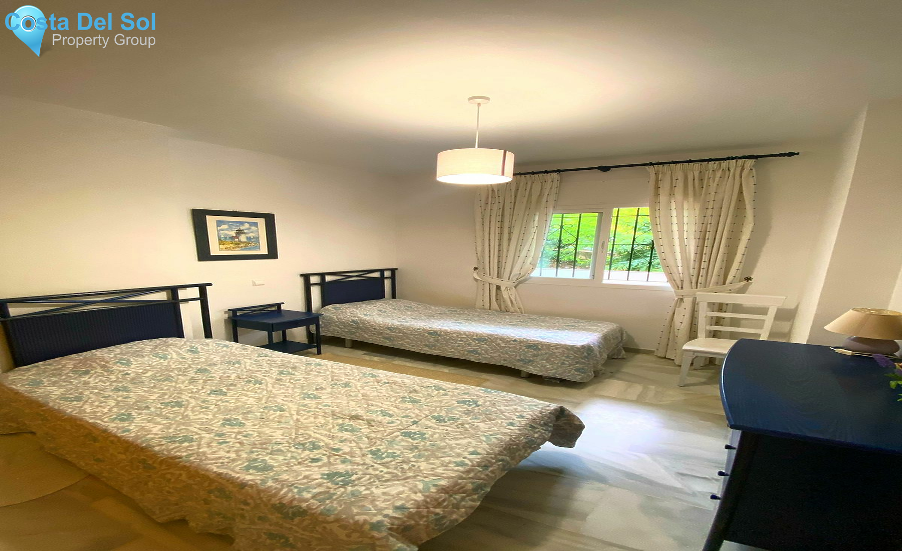 Middle Floor Apartment in Miraflores-1421422