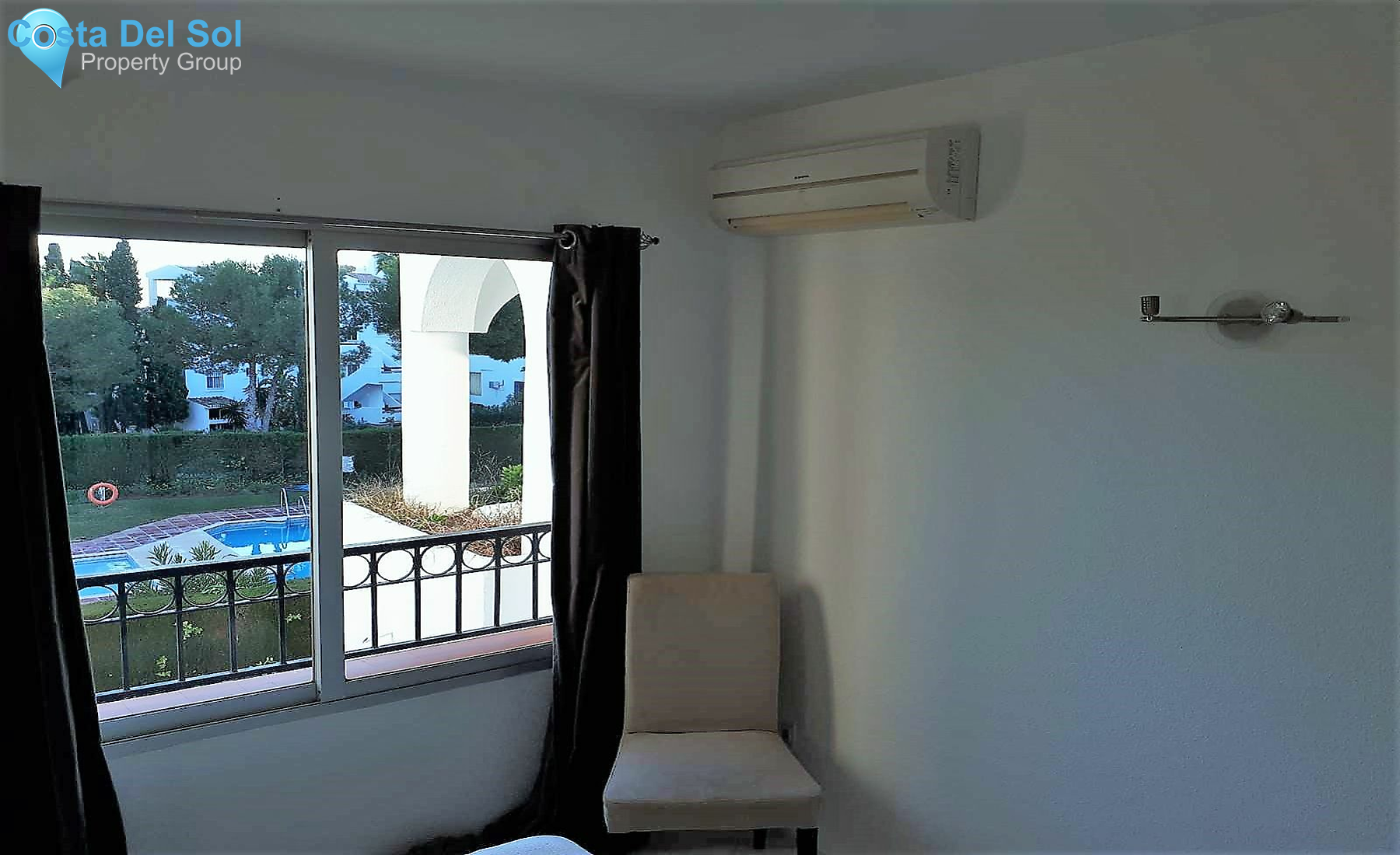 Middle Floor Apartment in Miraflores-1422071