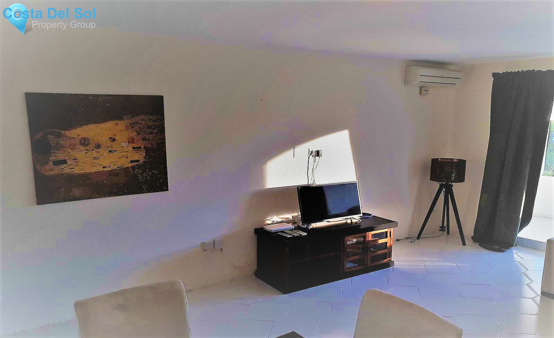 Middle Floor Apartment in Miraflores-1422060