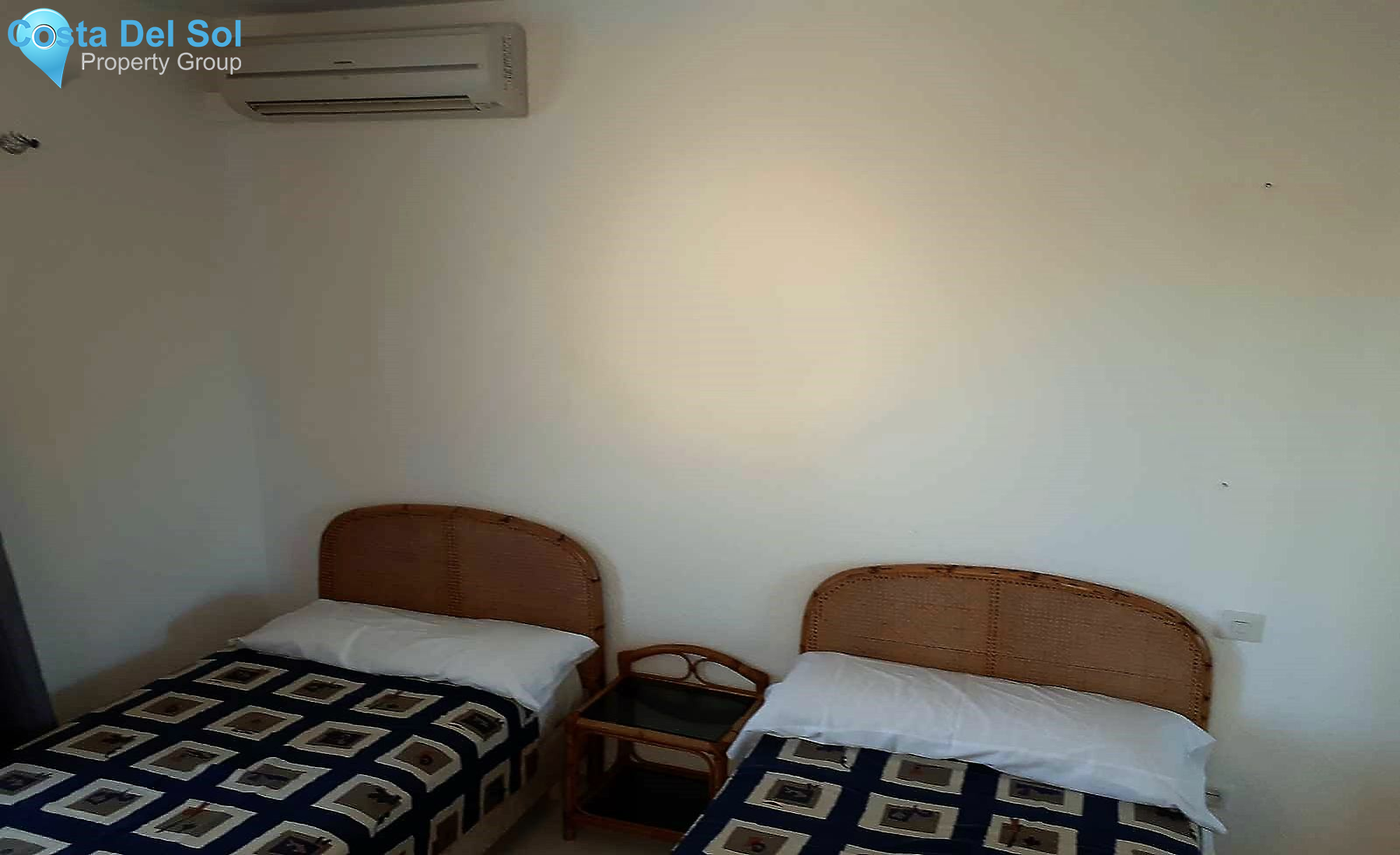 Middle Floor Apartment in Miraflores-1422061