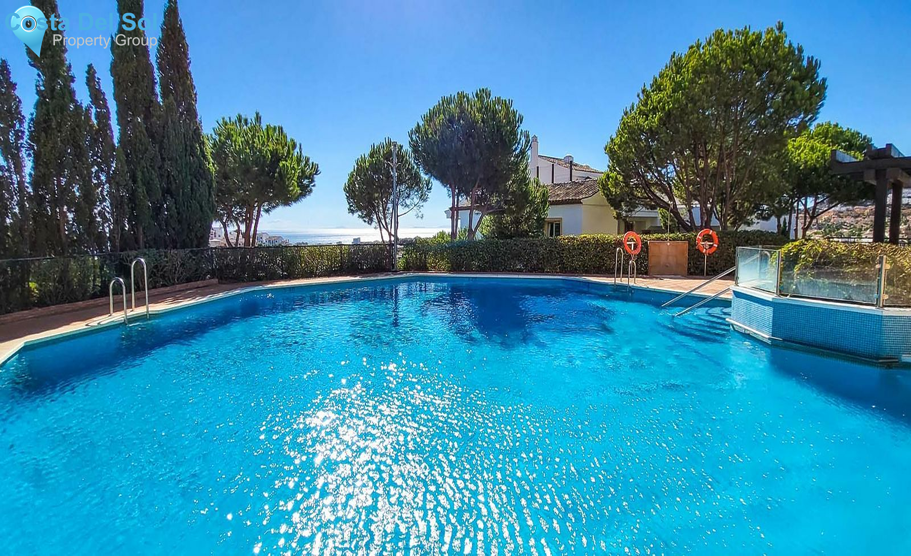 Middle Floor Apartment in Miraflores-1465618