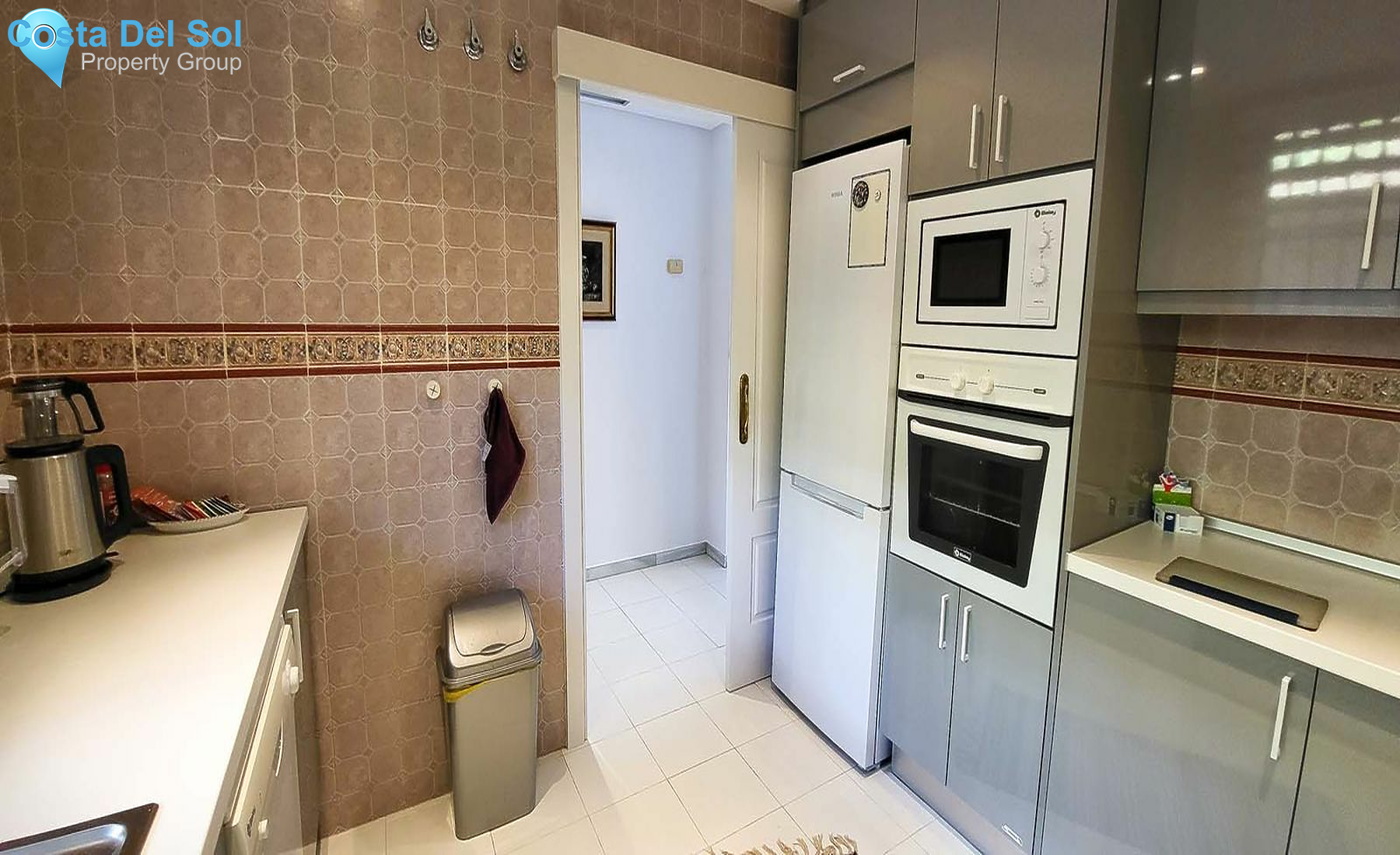 Middle Floor Apartment in Miraflores-1465605