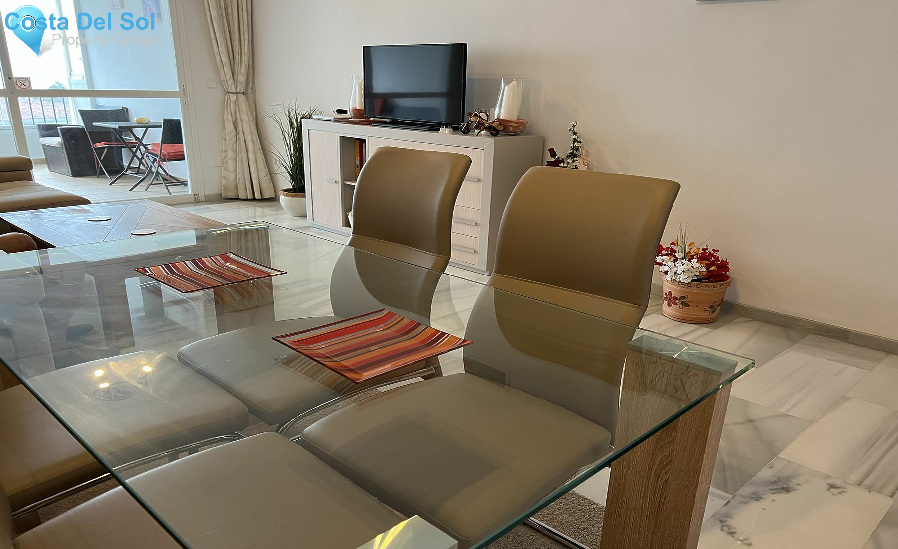 Middle Floor Apartment in Miraflores-1467169