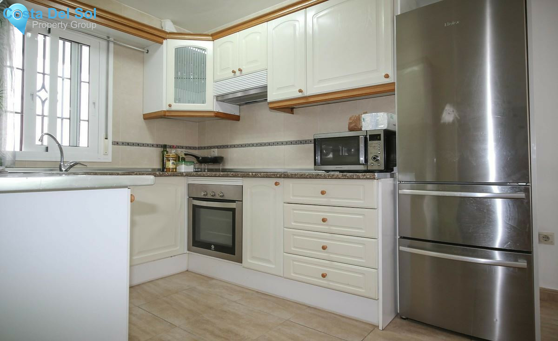 Middle Floor Apartment in Monda-1359827