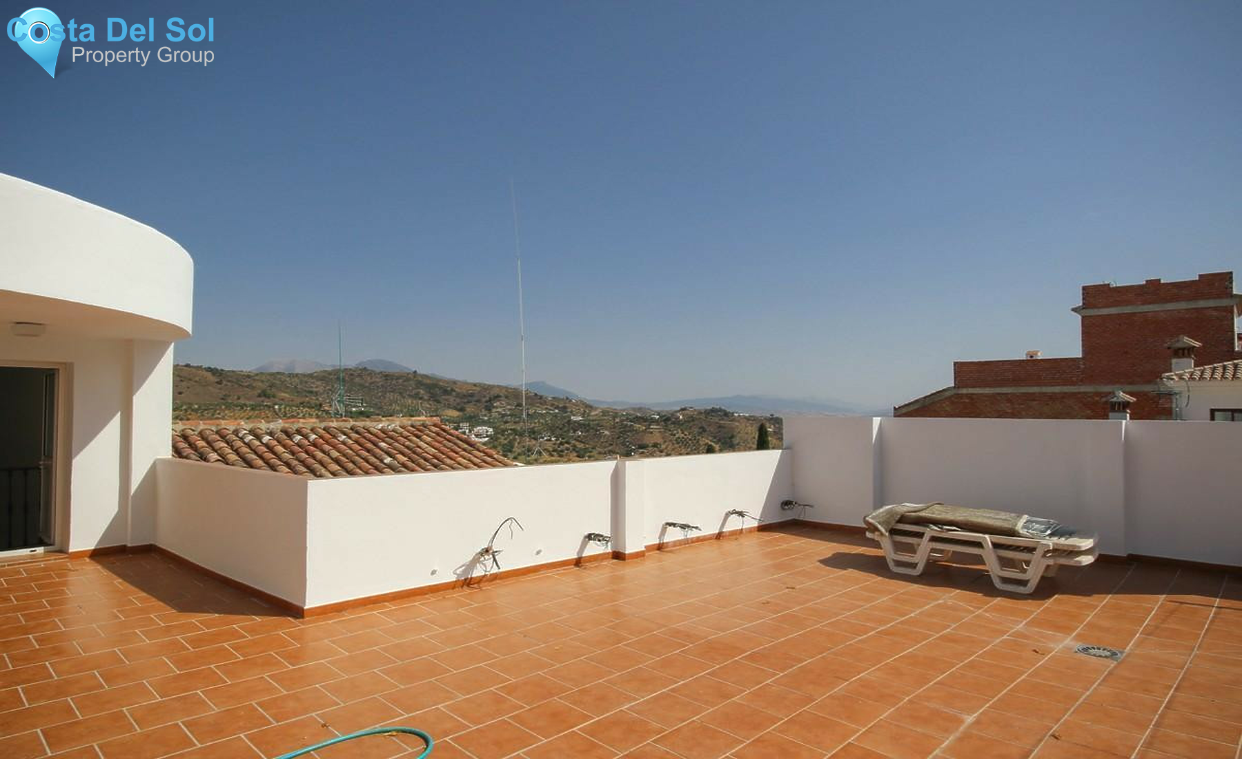 Middle Floor Apartment in Monda-1359837