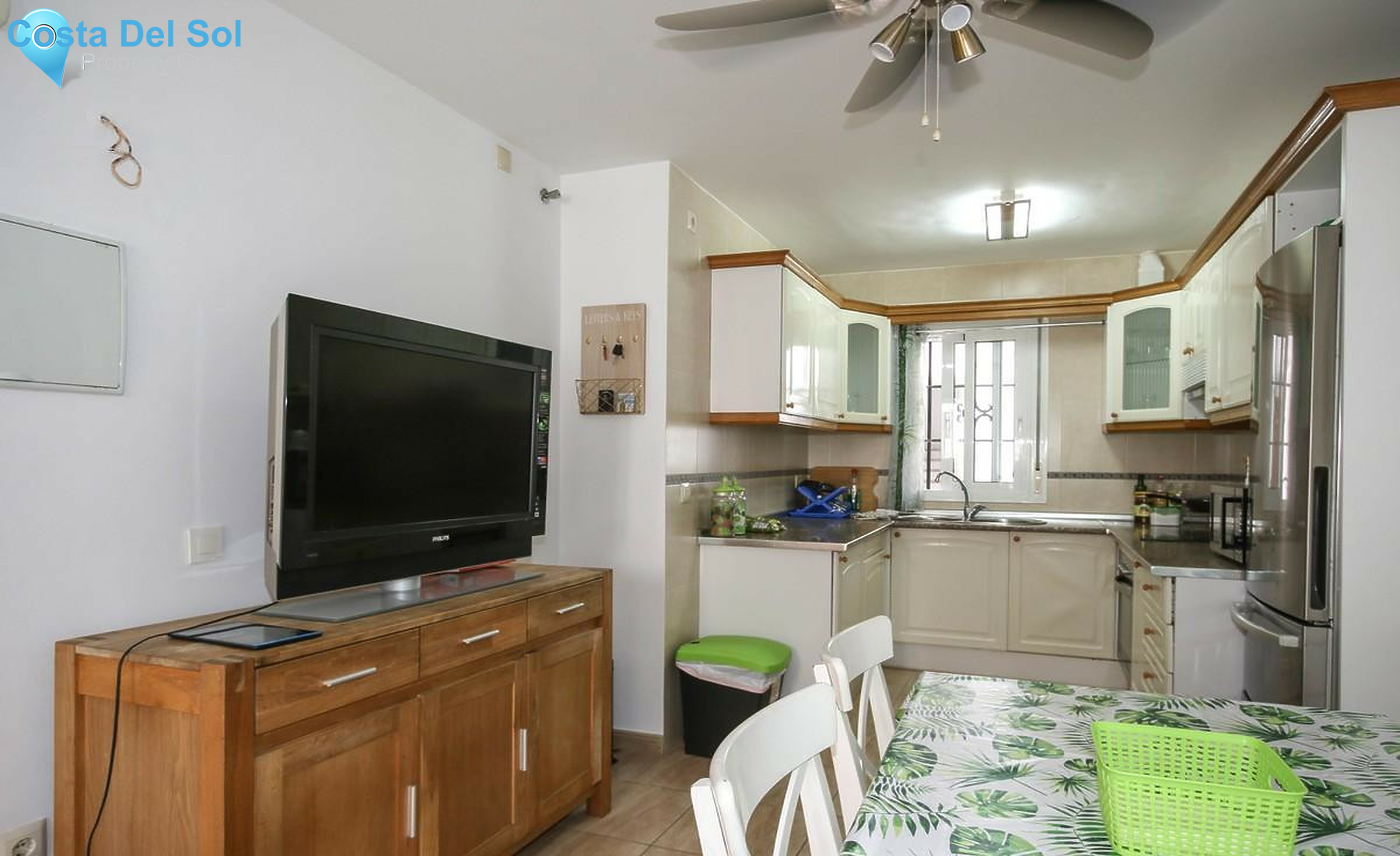 Middle Floor Apartment in Monda-1359821