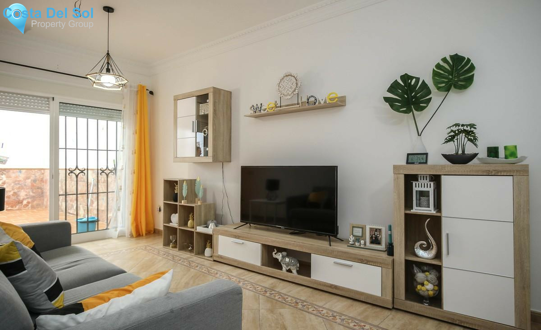 Middle Floor Apartment in Monda-1359823