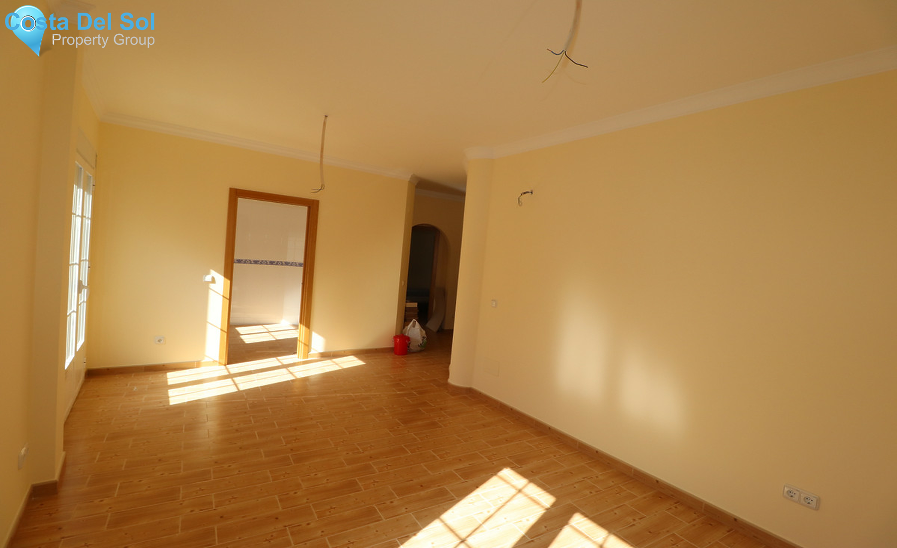 Middle Floor Apartment in Monda-1360132