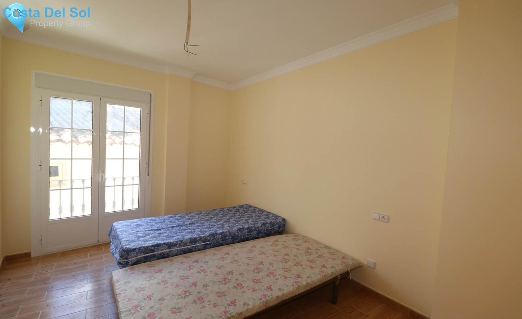 Middle Floor Apartment in Monda-1360146