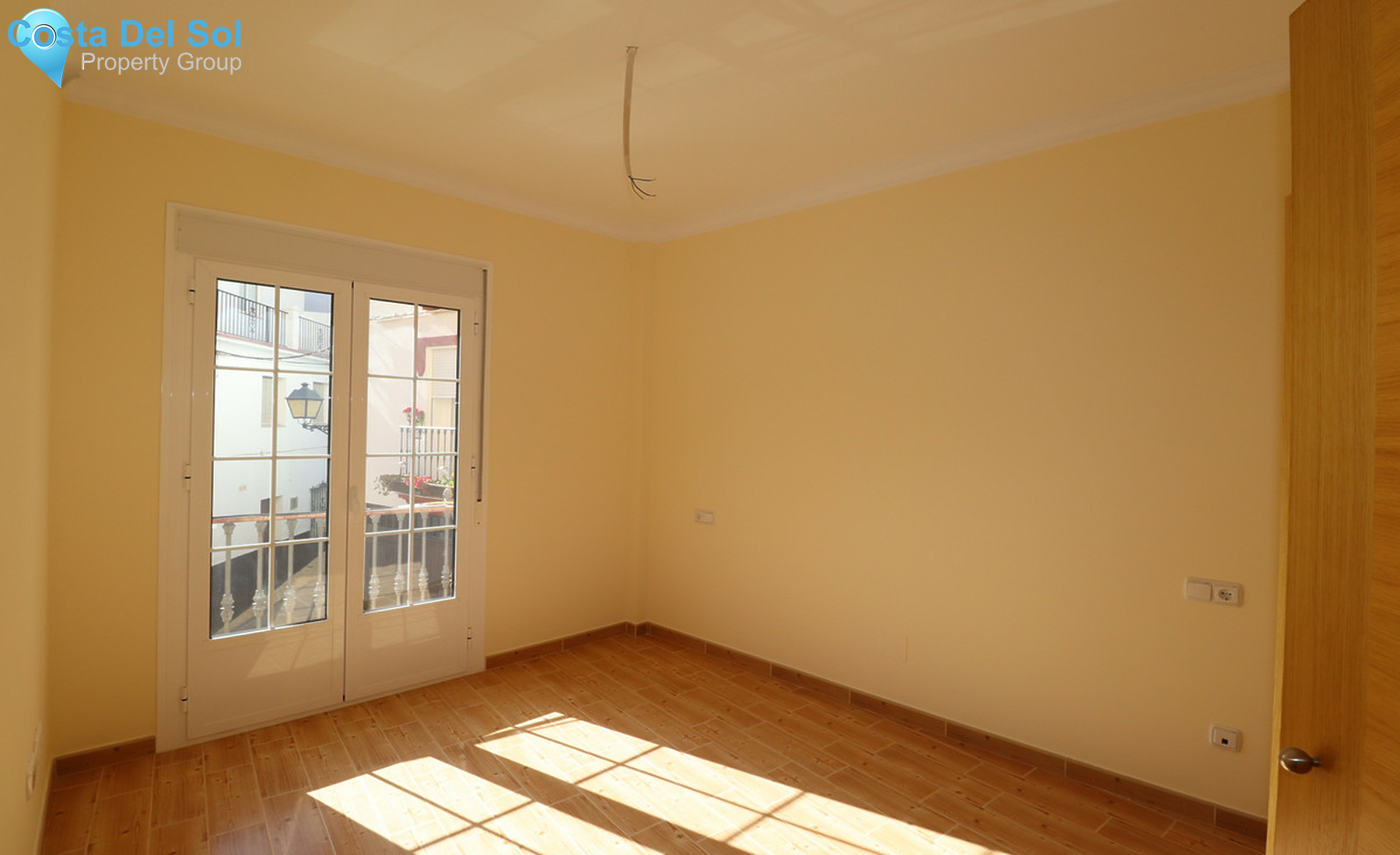 Middle Floor Apartment in Monda-1360139