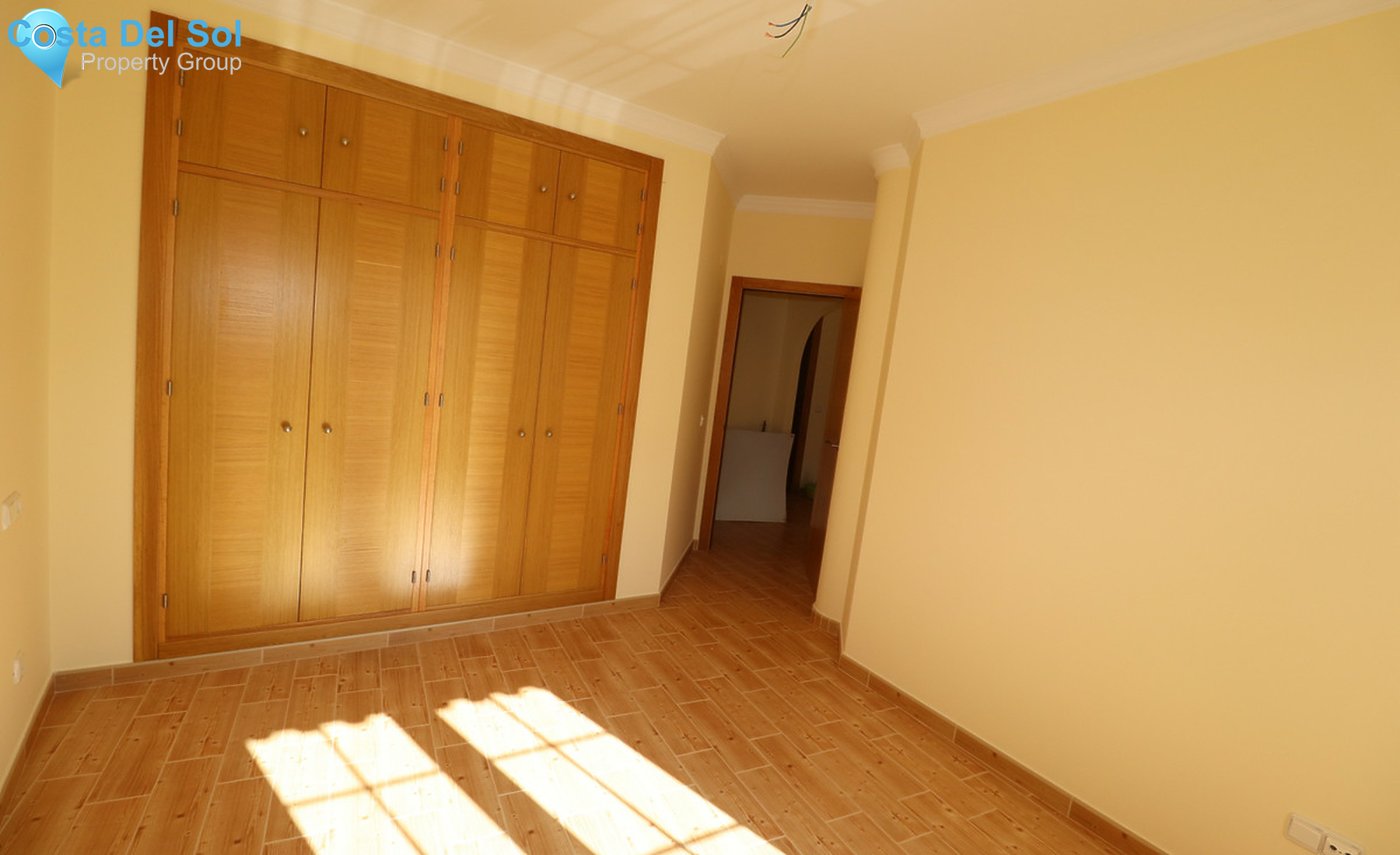 Middle Floor Apartment in Monda-1360140
