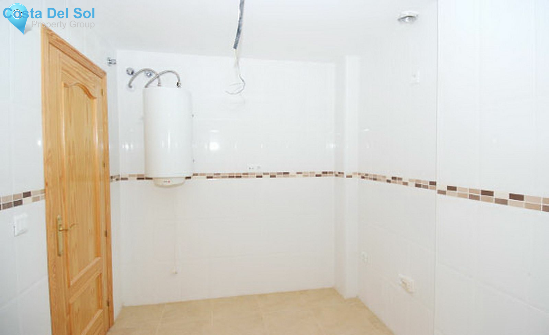 Middle Floor Apartment in Monda-1223739