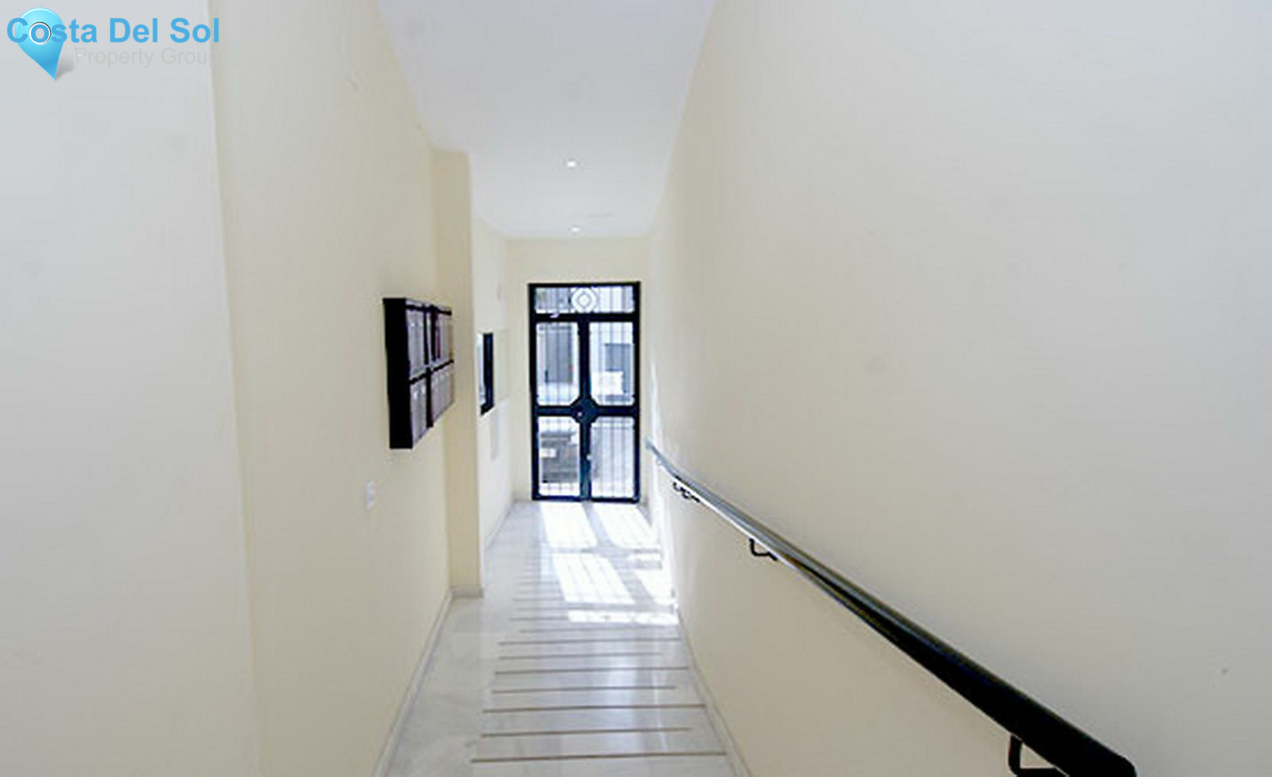 Middle Floor Apartment in Monda-1223731