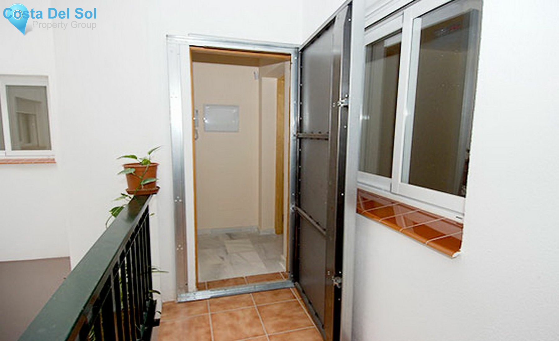 Middle Floor Apartment in Monda-1223733