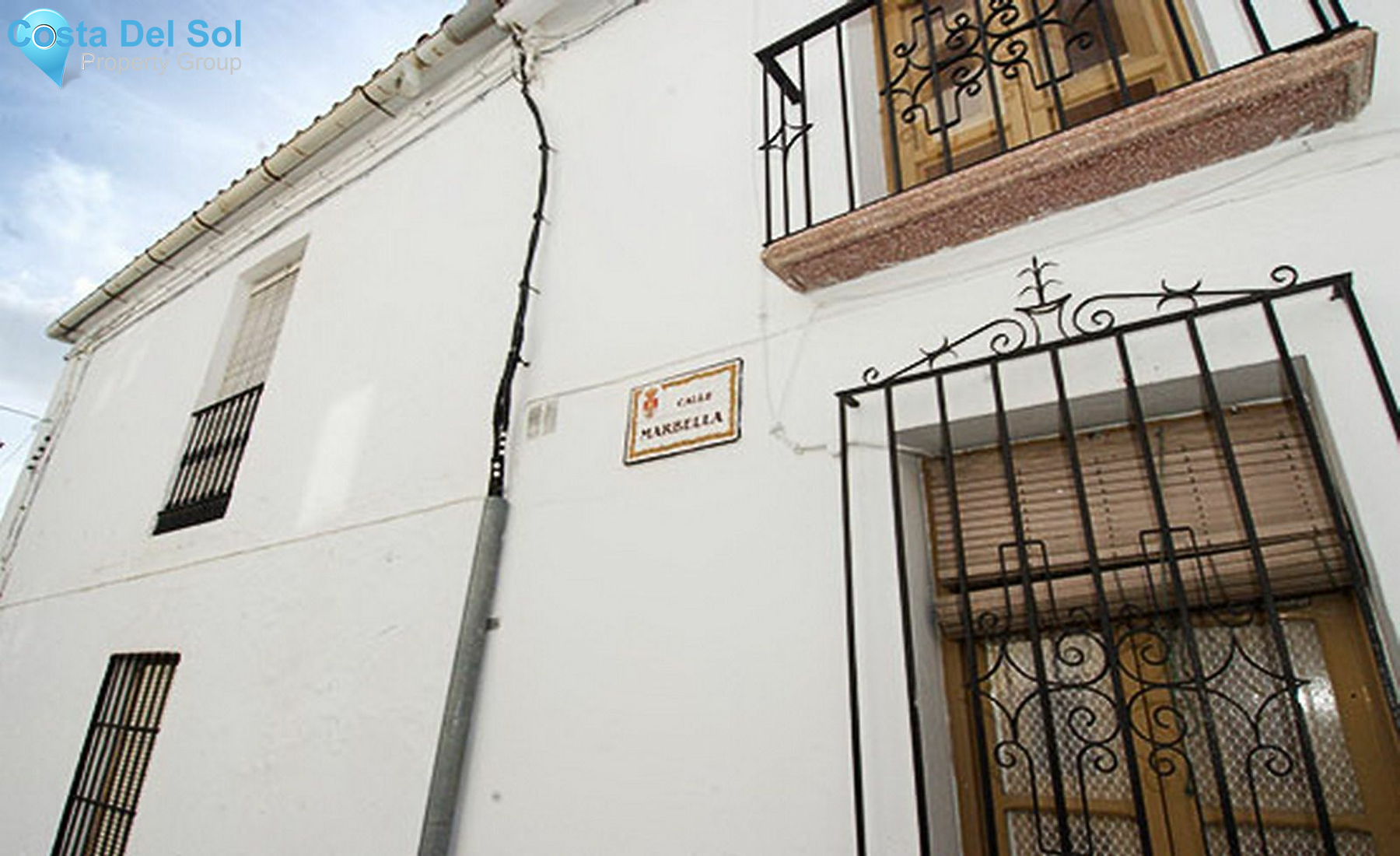 Middle Floor Apartment in Monda-1484596