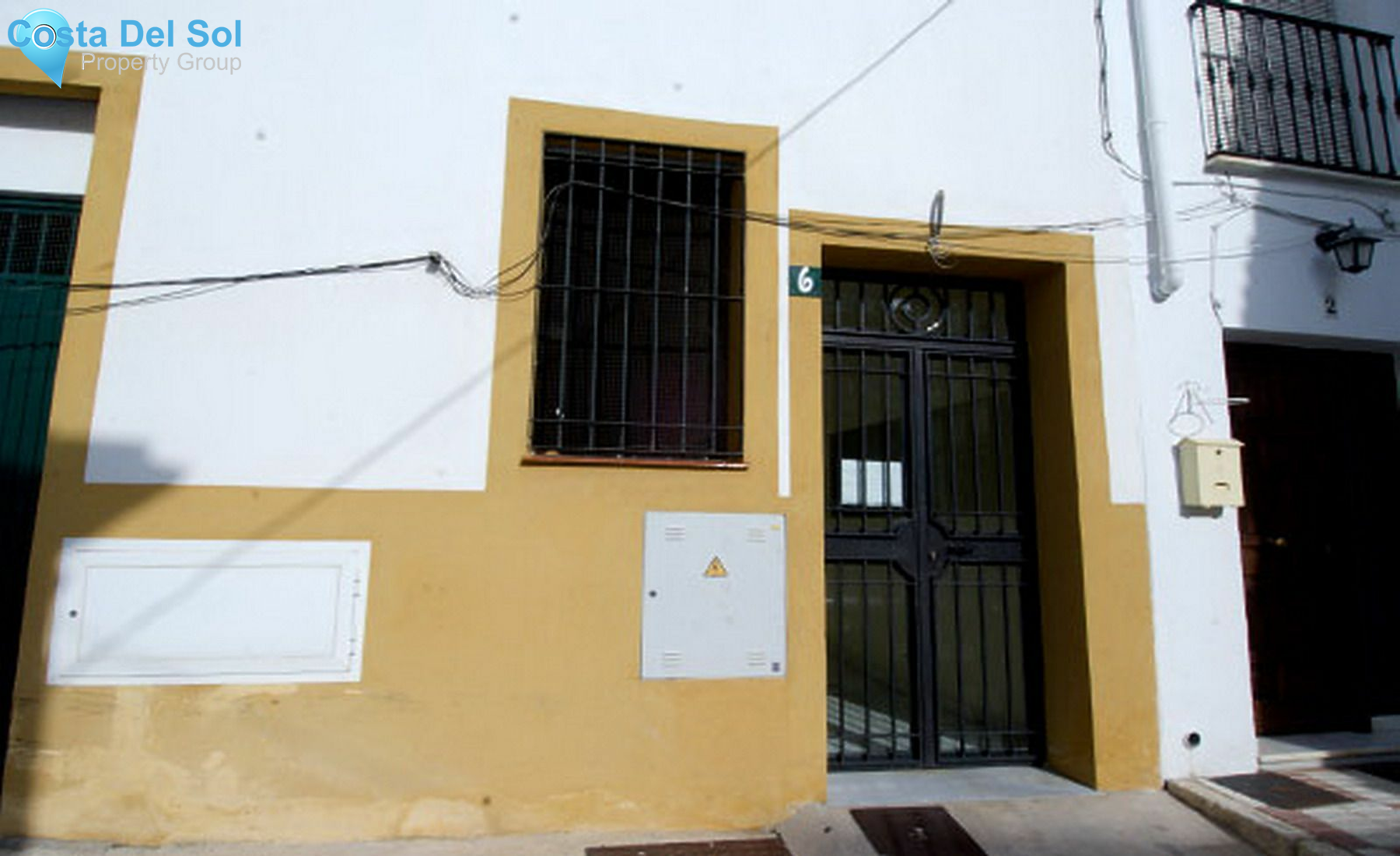 Middle Floor Apartment in Monda-1484597