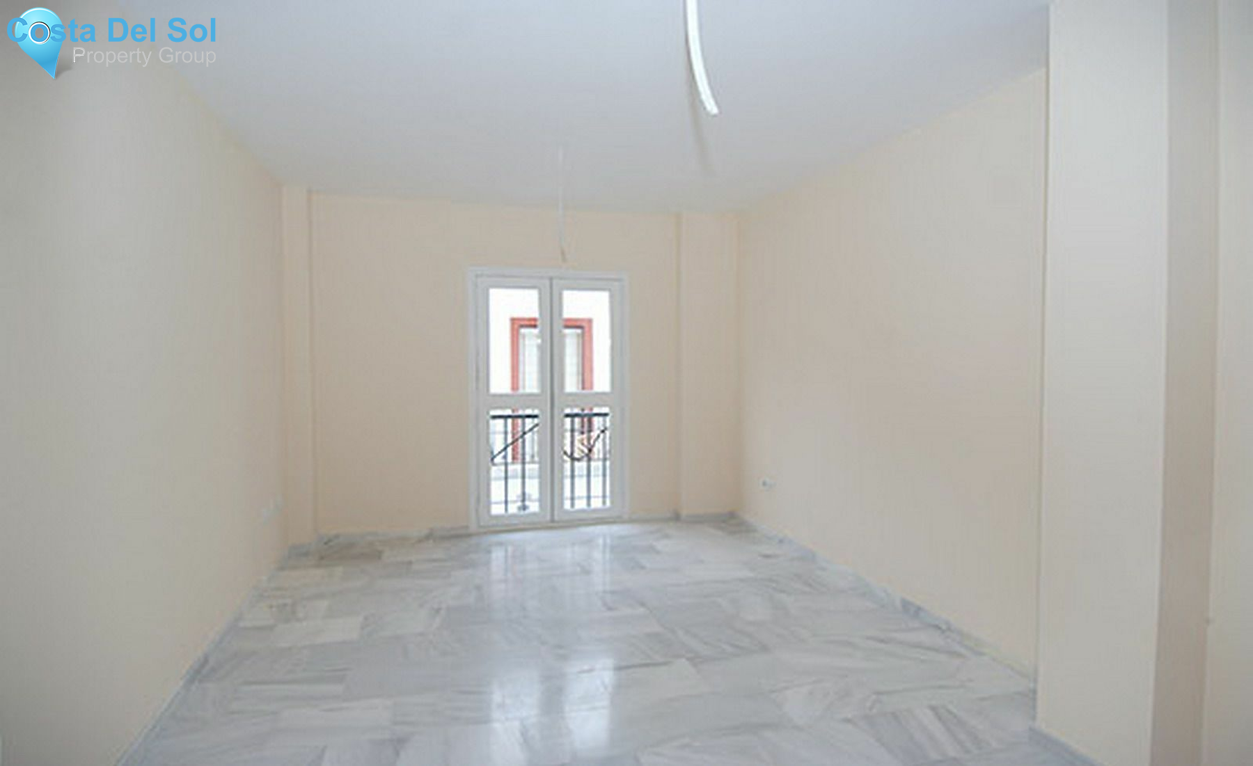 Middle Floor Apartment in Monda-1484601