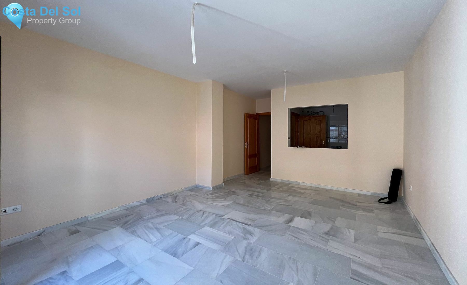 Middle Floor Apartment in Monda-1530722