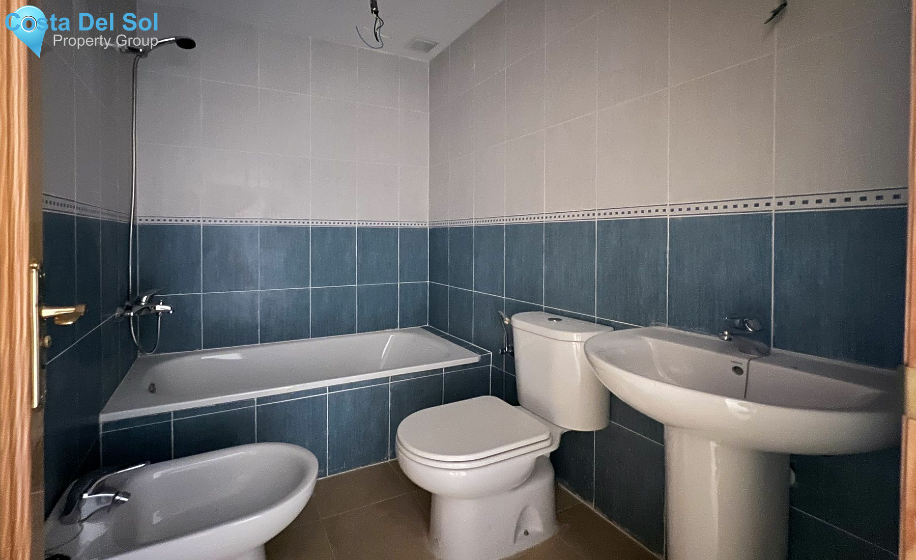 Middle Floor Apartment in Monda-1530726