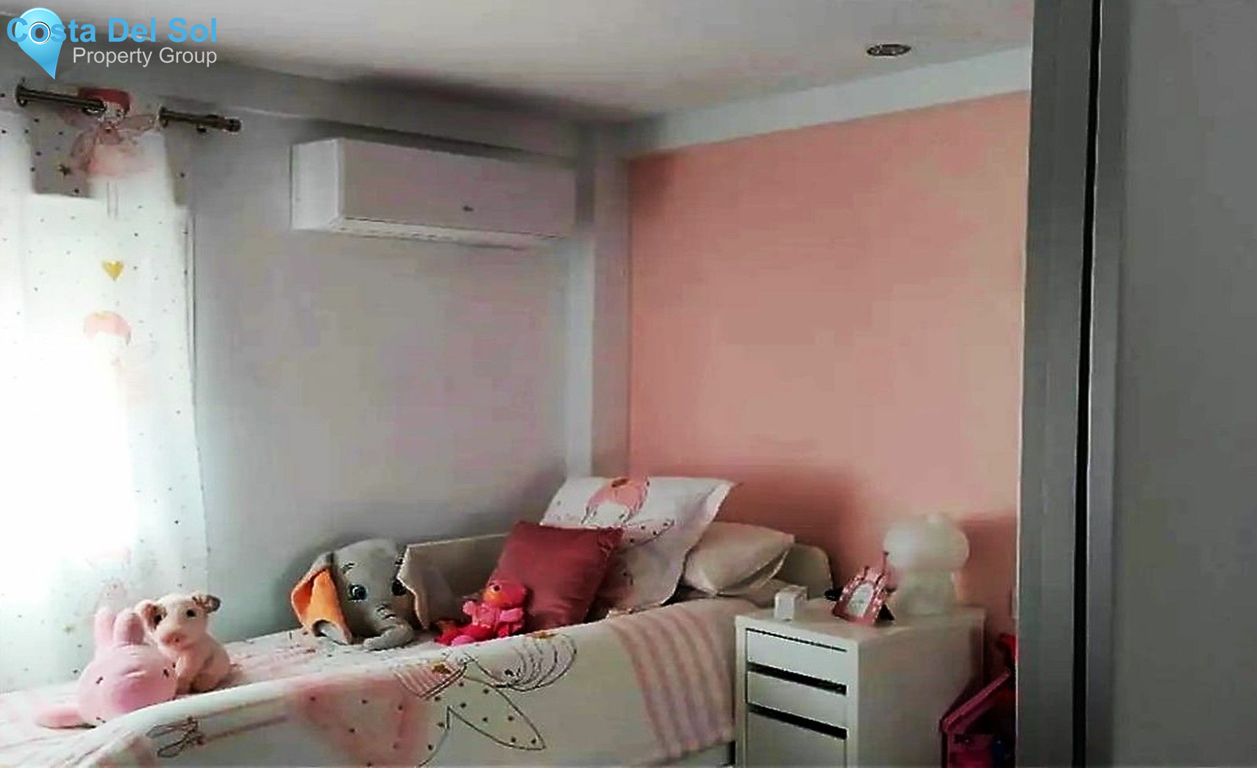 Middle Floor Apartment in Málaga Centro-1425018