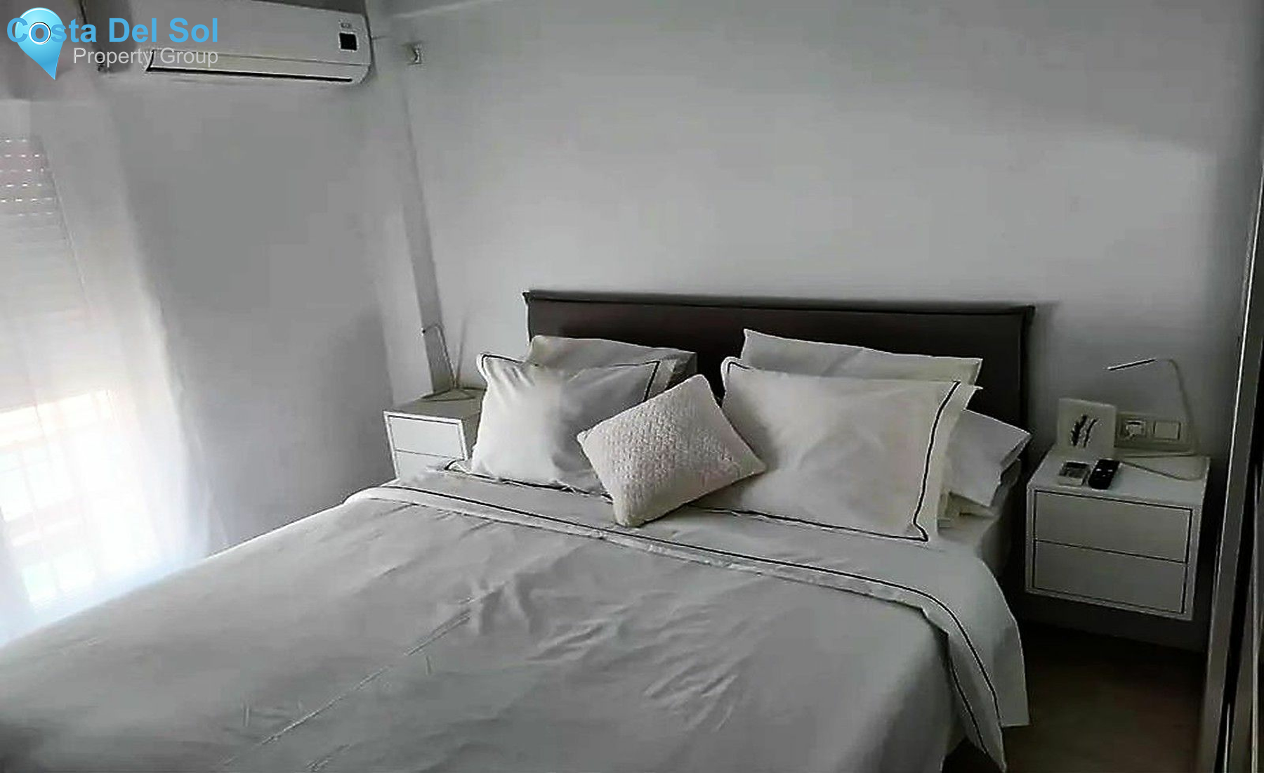 Middle Floor Apartment in Málaga Centro-1425016
