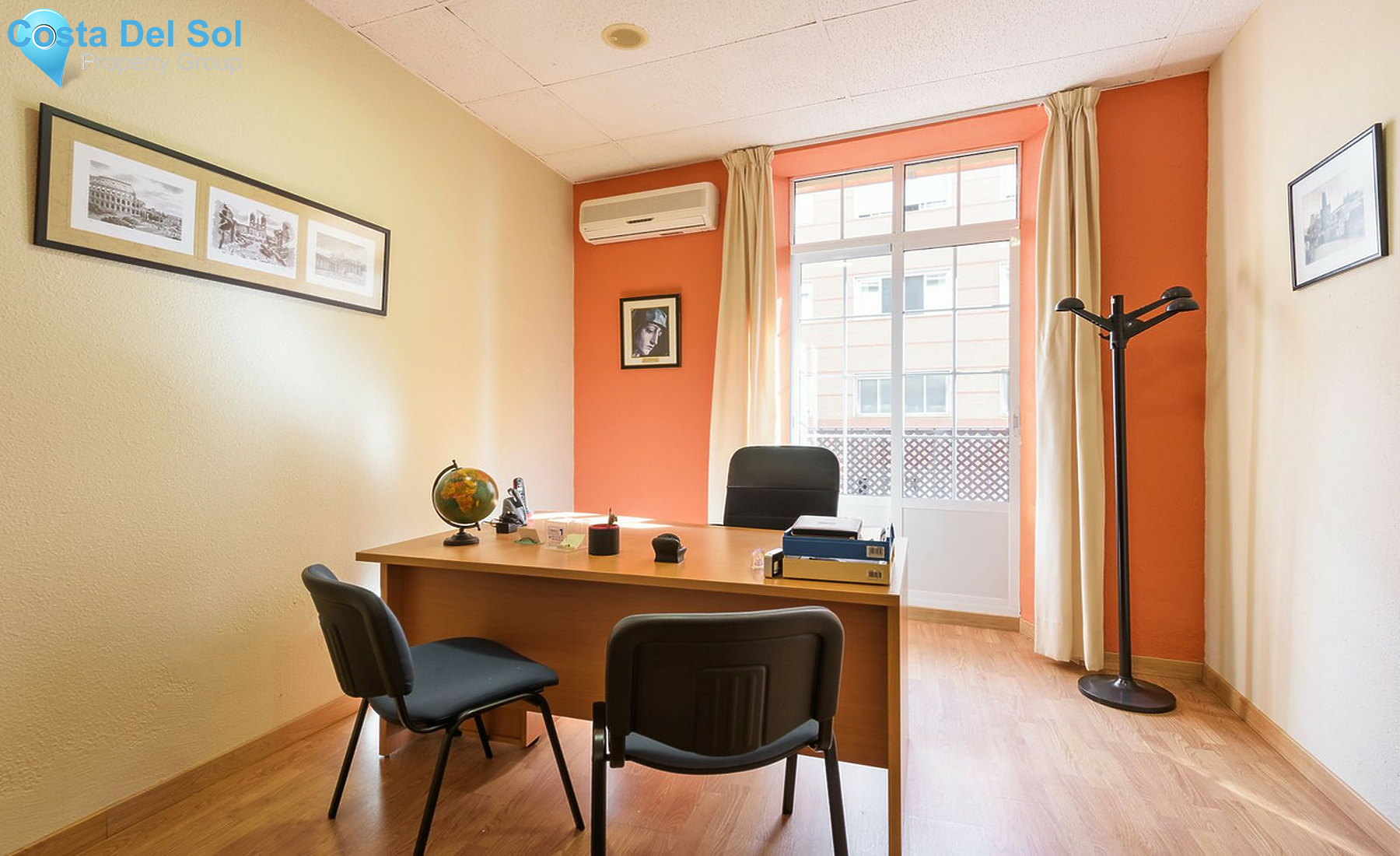 Middle Floor Apartment in Málaga-1243078