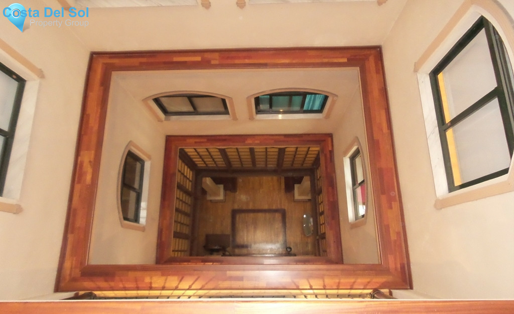 Middle Floor Apartment in Málaga-1559764