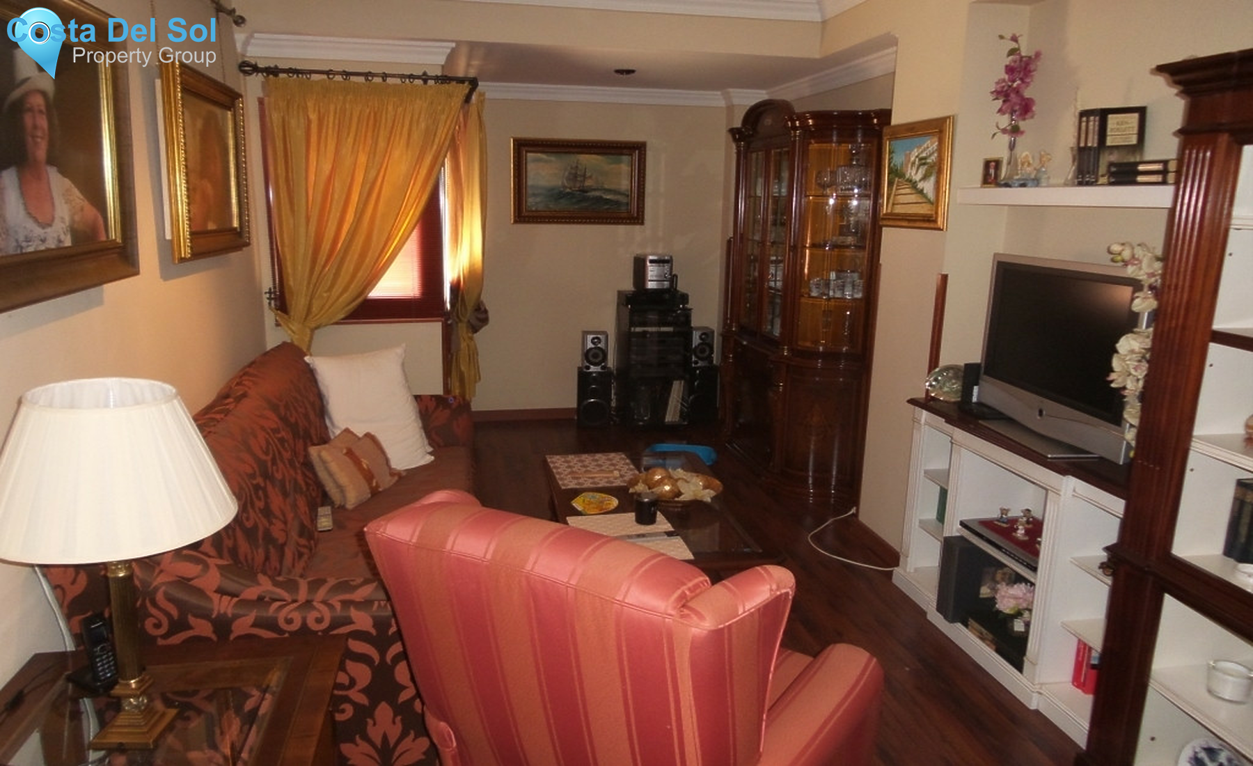 Middle Floor Apartment in Málaga-1559754