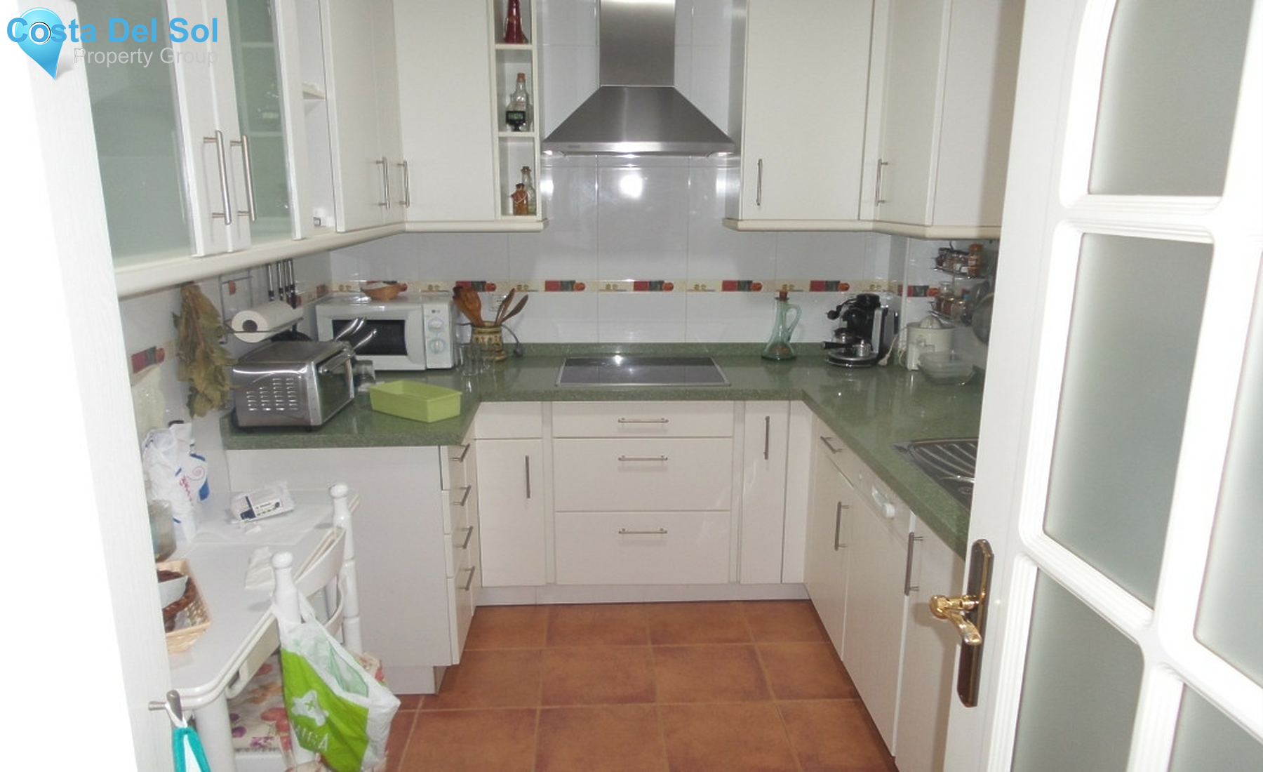 Middle Floor Apartment in Málaga-1559755