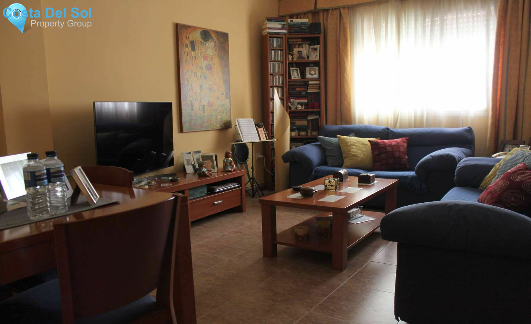 Middle Floor Apartment in Málaga-1535672