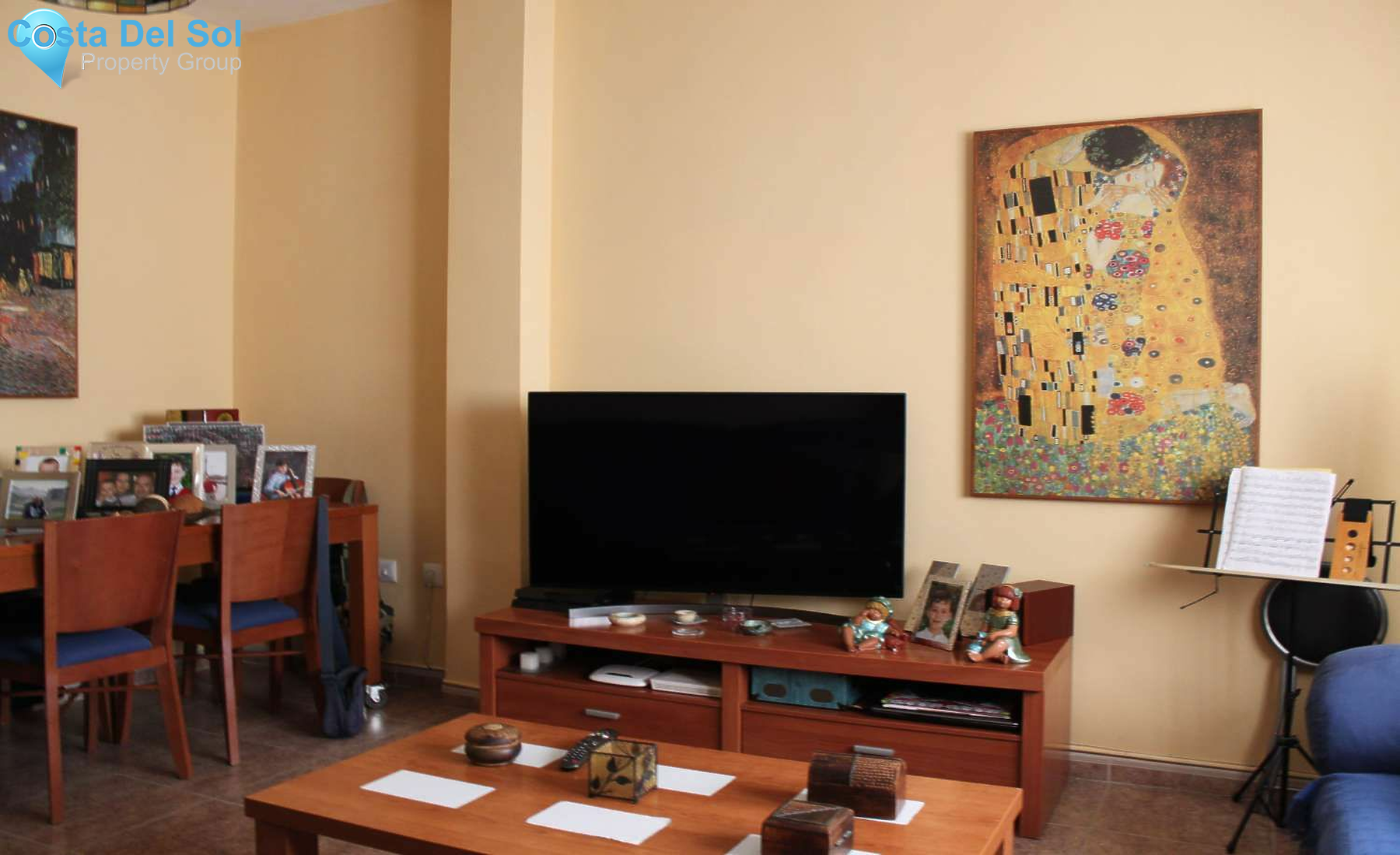 Middle Floor Apartment in Málaga-1535675