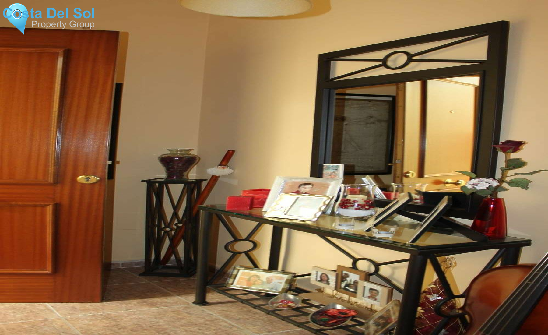 Middle Floor Apartment in Málaga-1535676