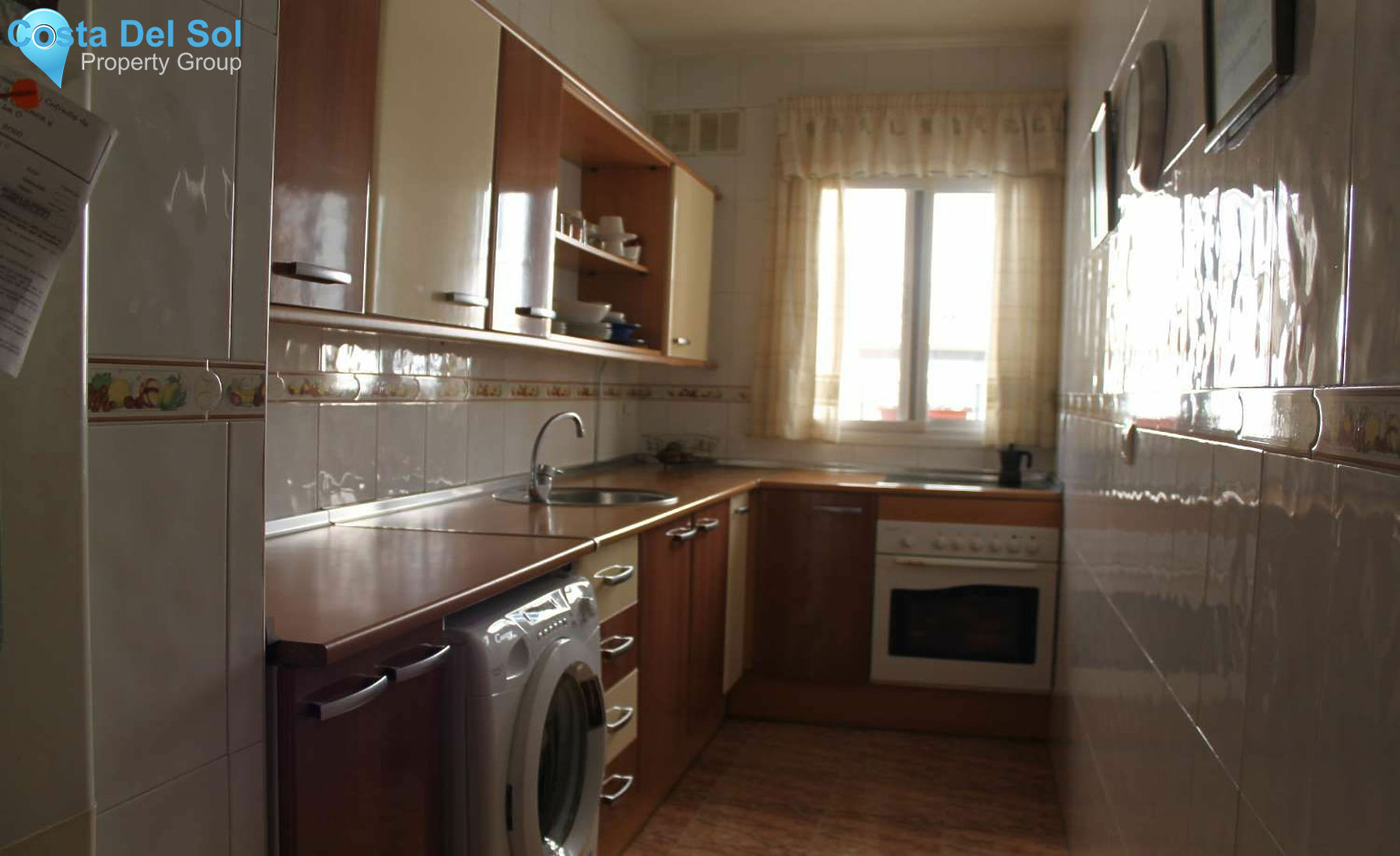 Middle Floor Apartment in Málaga-1535678