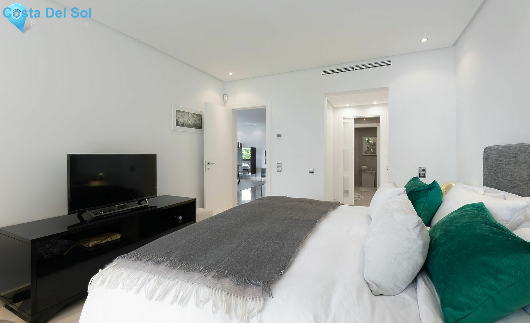 Middle Floor Apartment in Nagüeles-1139927