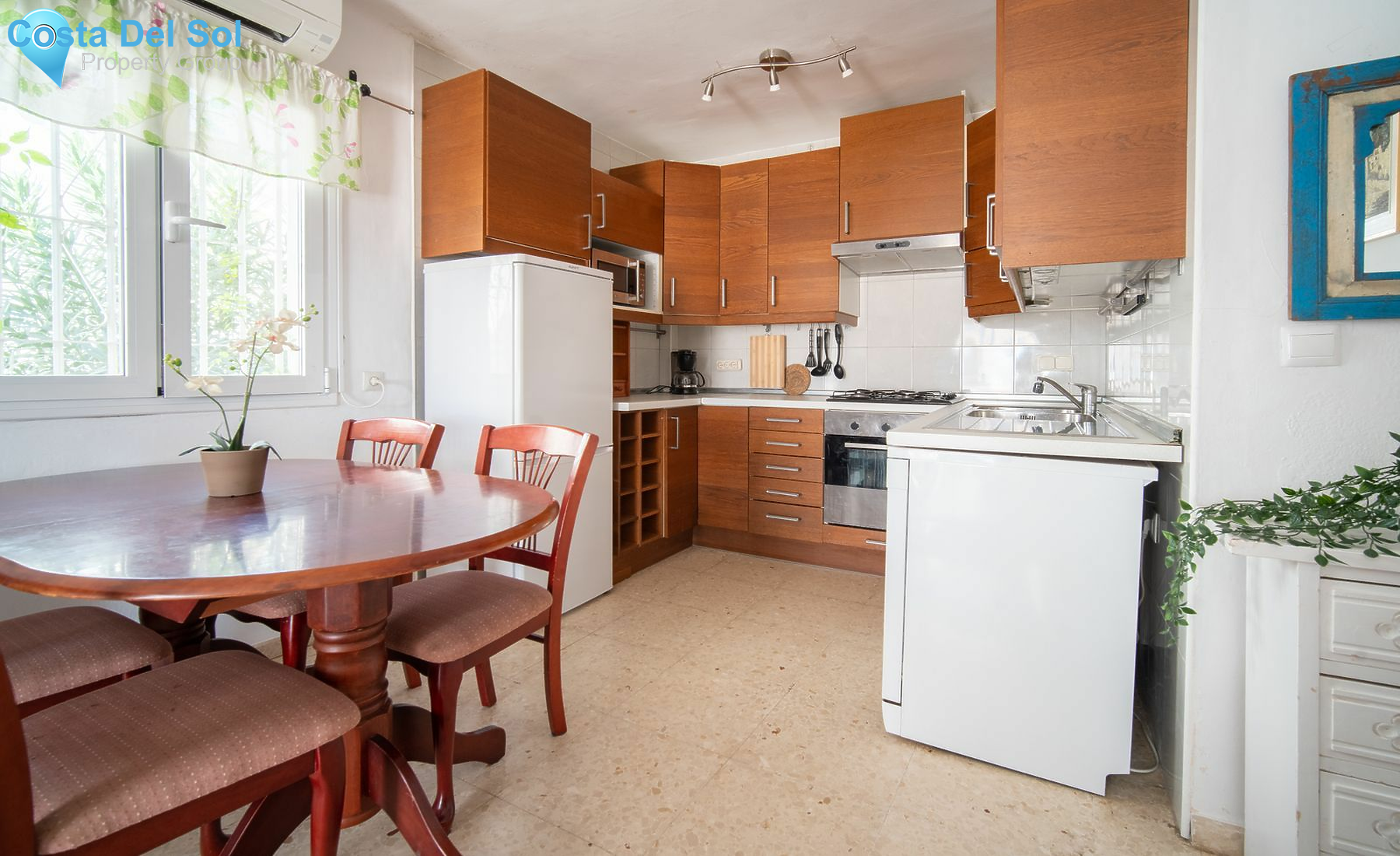 Middle Floor Apartment in Nerja-1512848