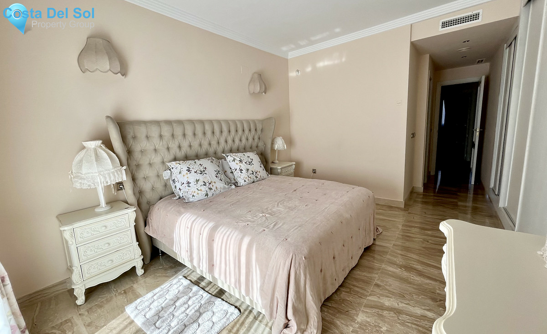 Middle Floor Apartment in New Golden Mile-1283848