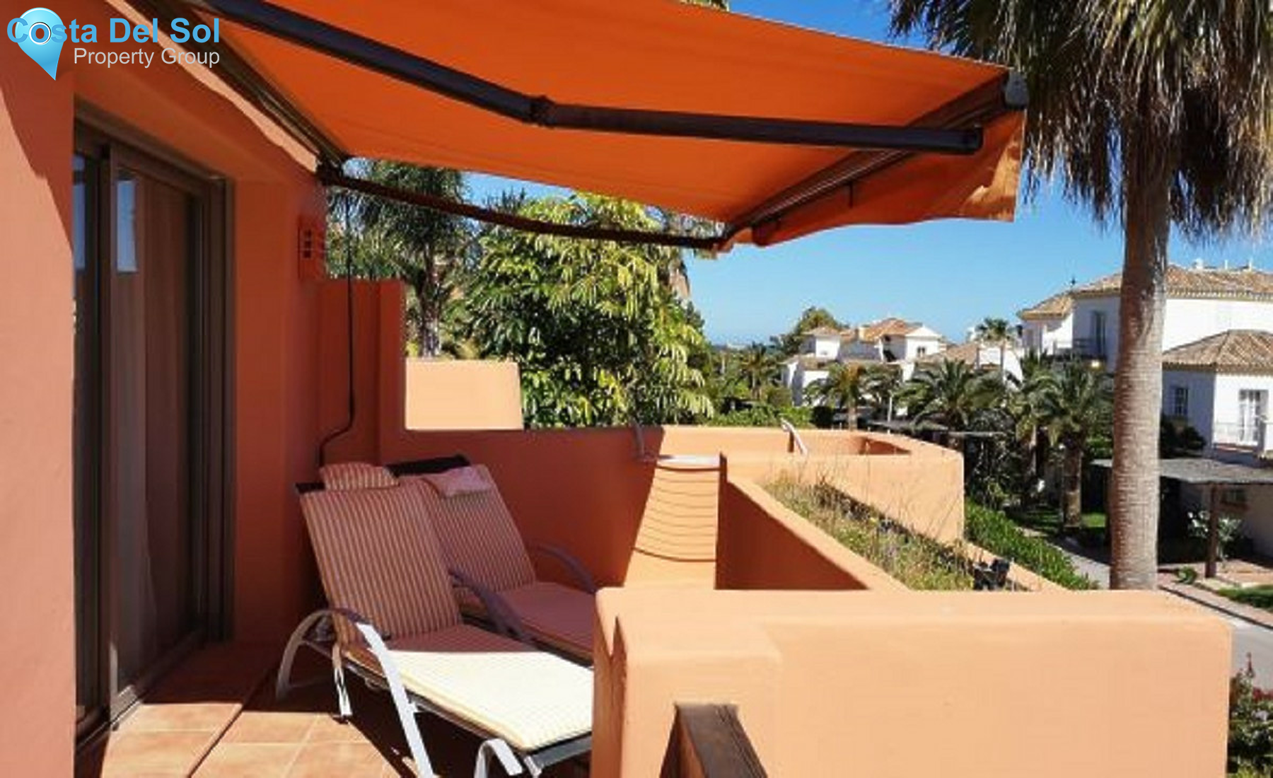 Middle Floor Apartment in New Golden Mile-1291738