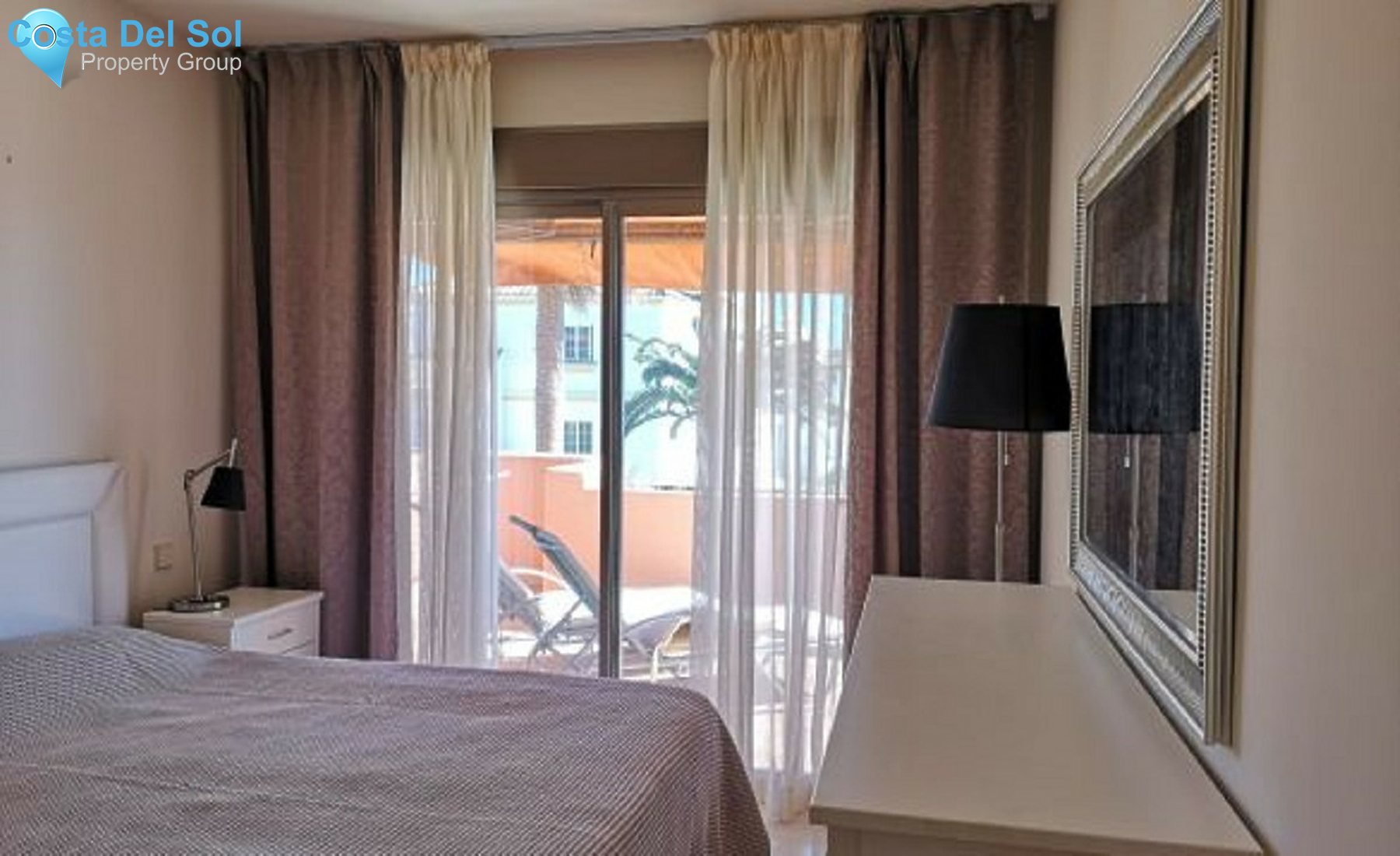 Middle Floor Apartment in New Golden Mile-1291744
