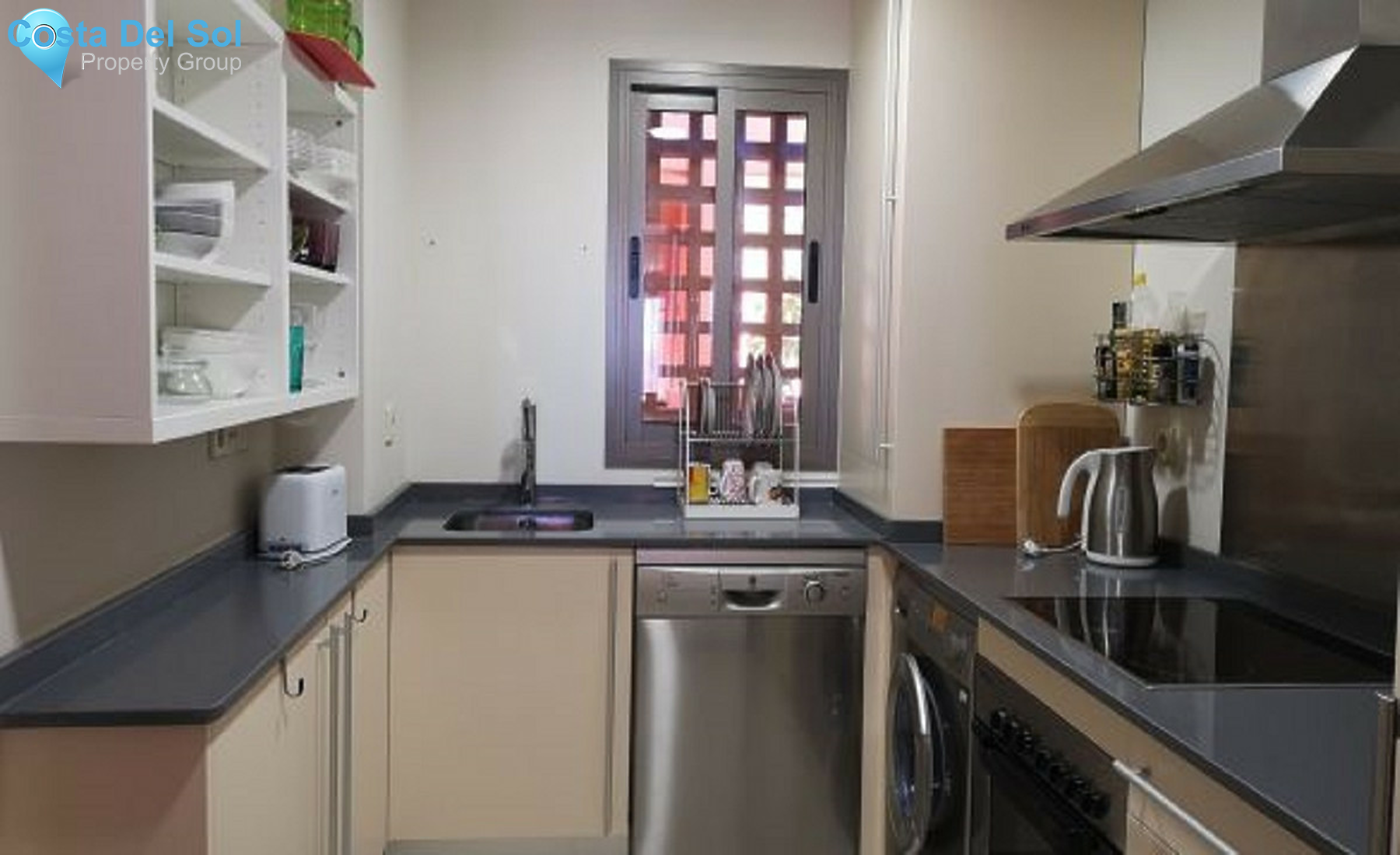Middle Floor Apartment in New Golden Mile-1291732