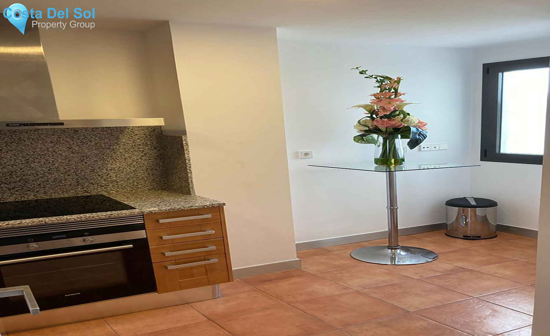 Middle Floor Apartment in New Golden Mile-1408967