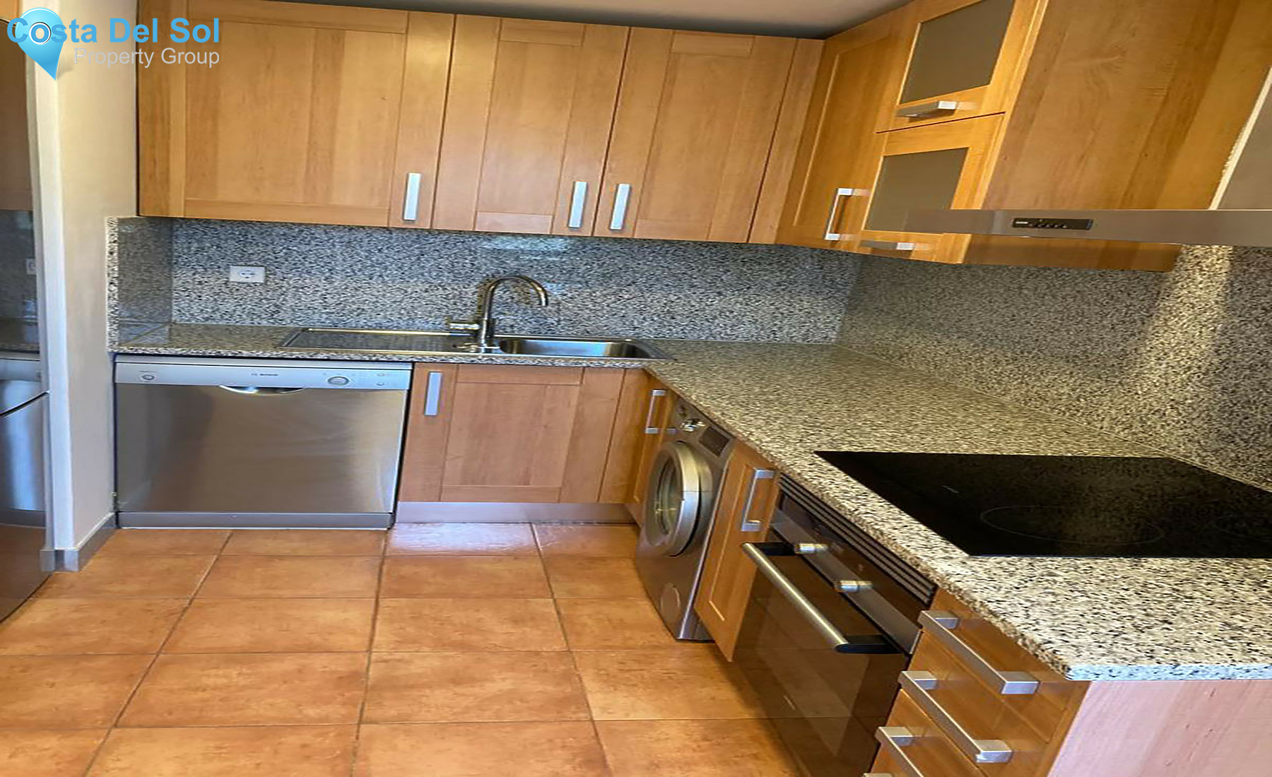 Middle Floor Apartment in New Golden Mile-1408968