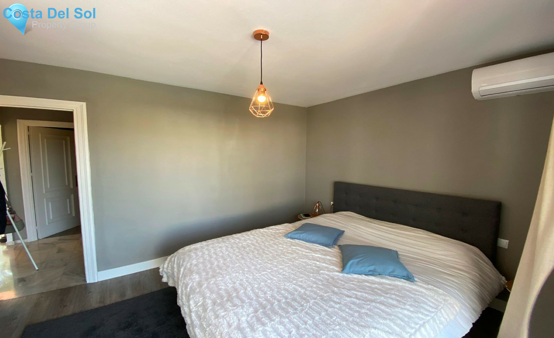 Middle Floor Apartment in New Golden Mile-1506978