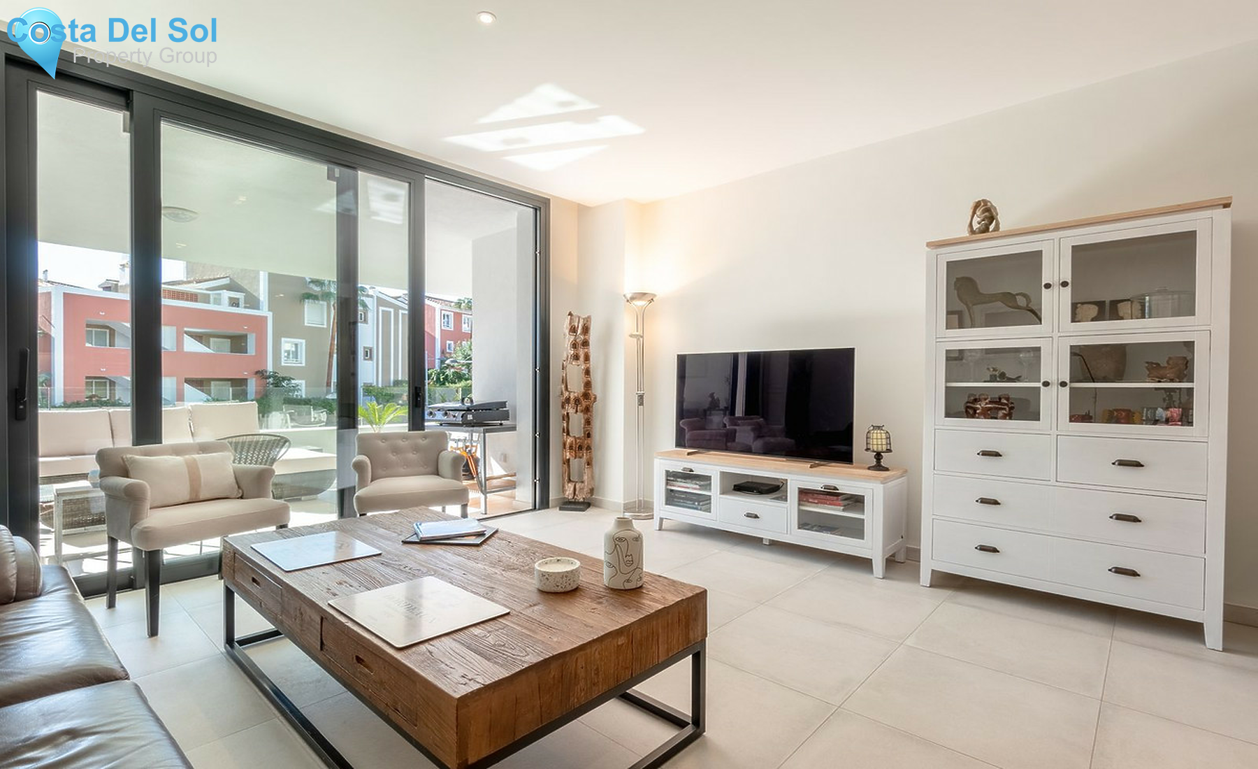 Middle Floor Apartment in New Golden Mile-1540326