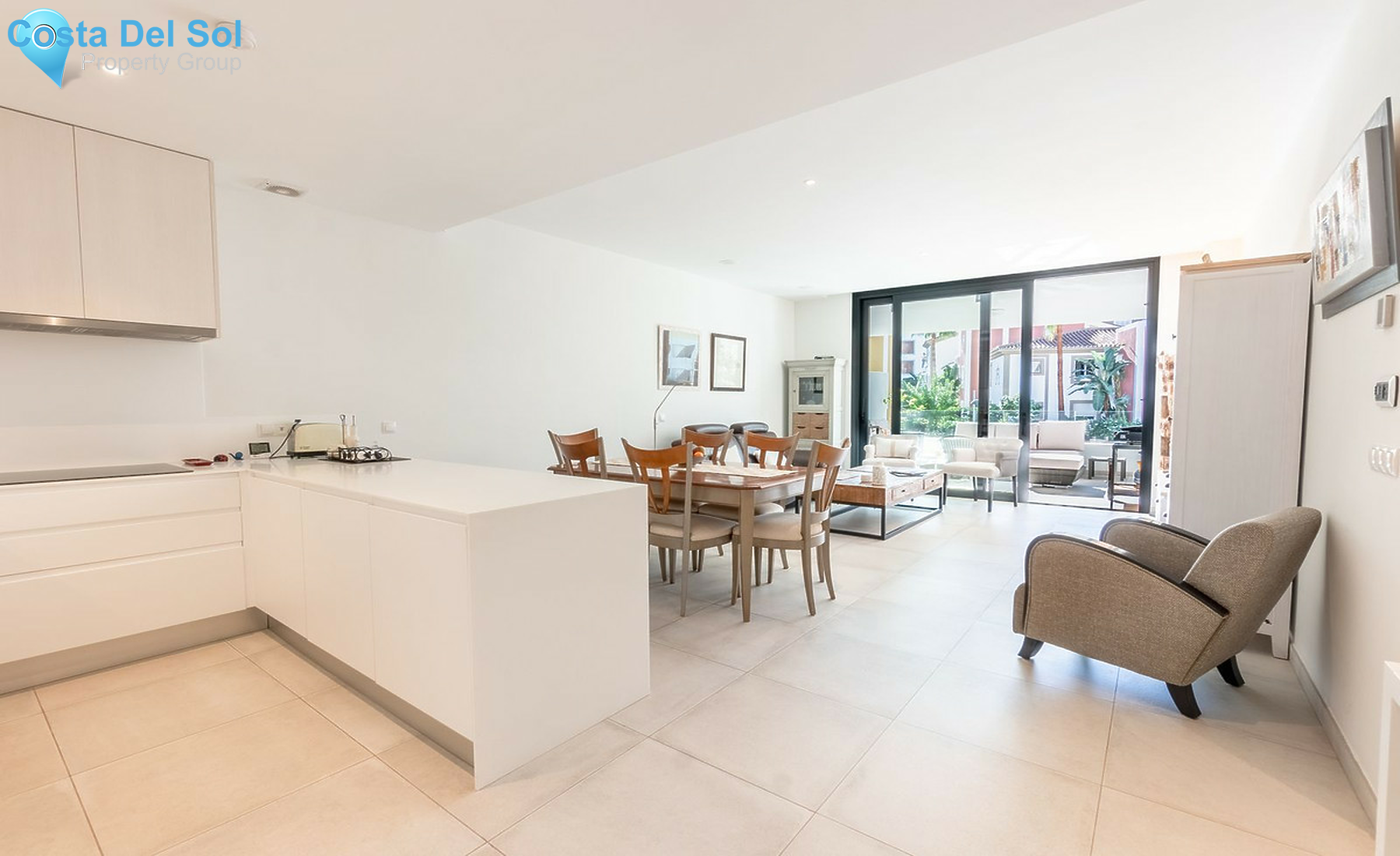 Middle Floor Apartment in New Golden Mile-1540320