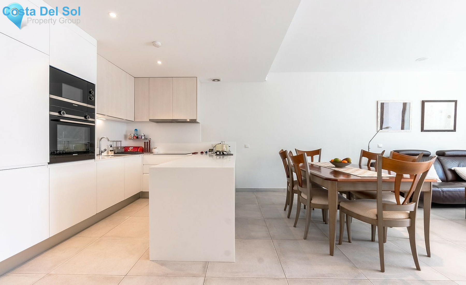 Middle Floor Apartment in New Golden Mile-1540321