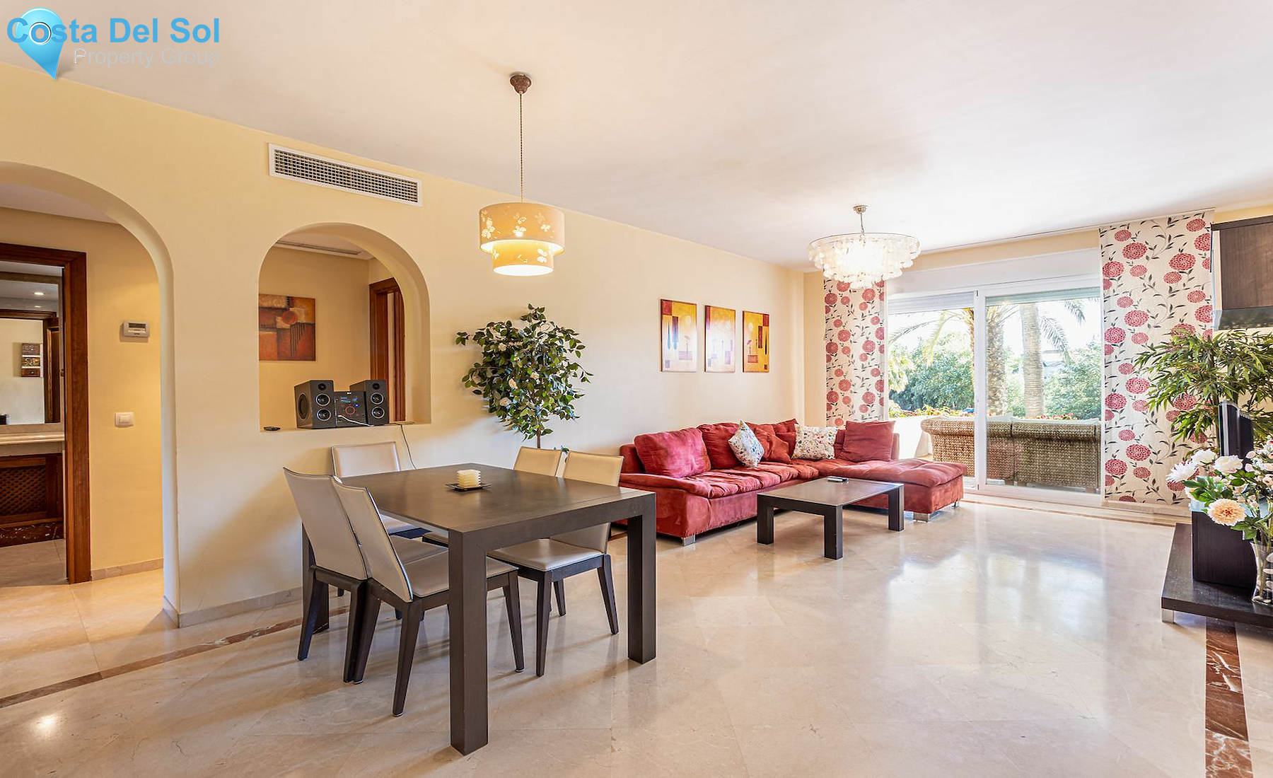 Middle Floor Apartment in New Golden Mile-1135349