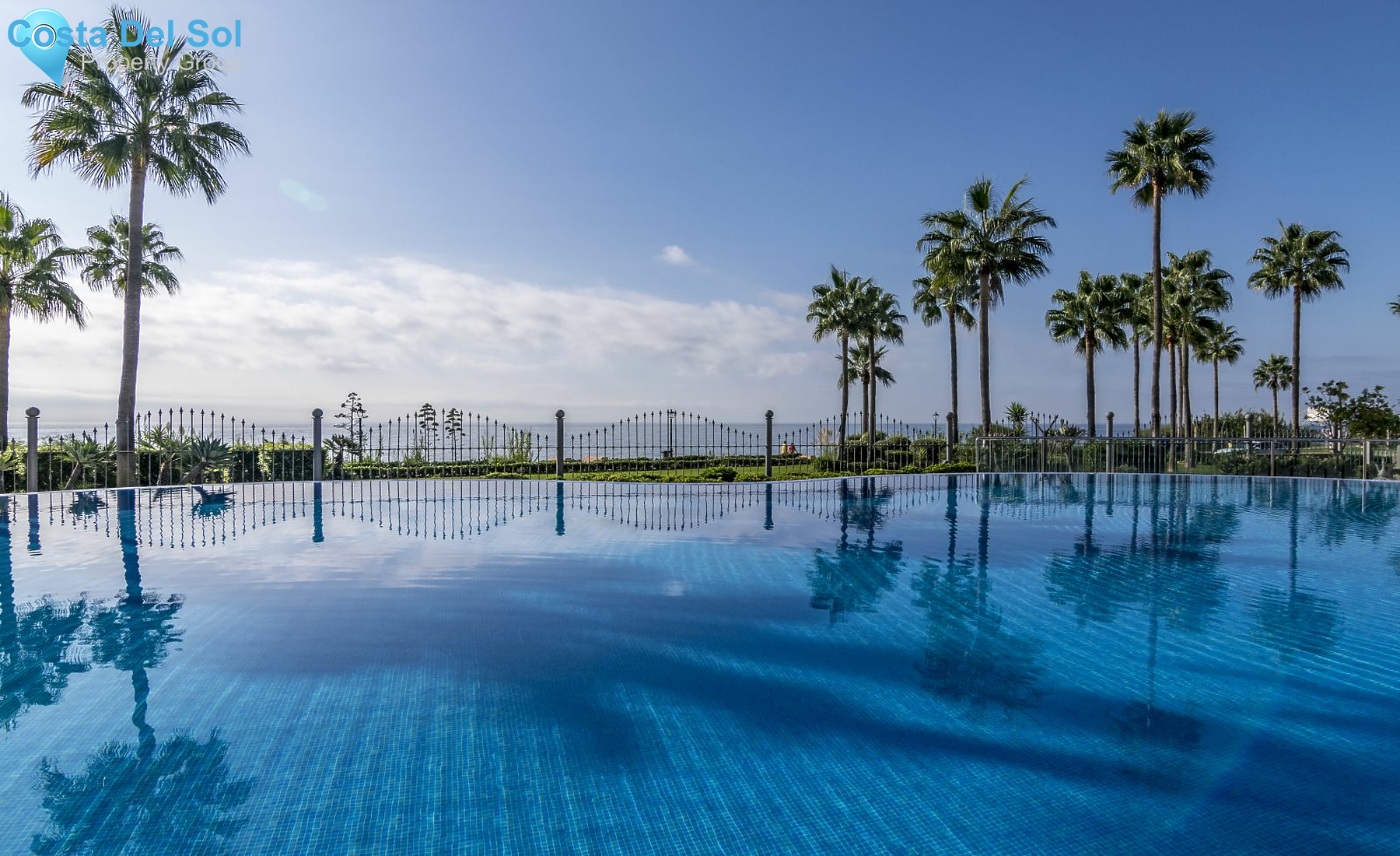 Middle Floor Apartment in New Golden Mile-1155316