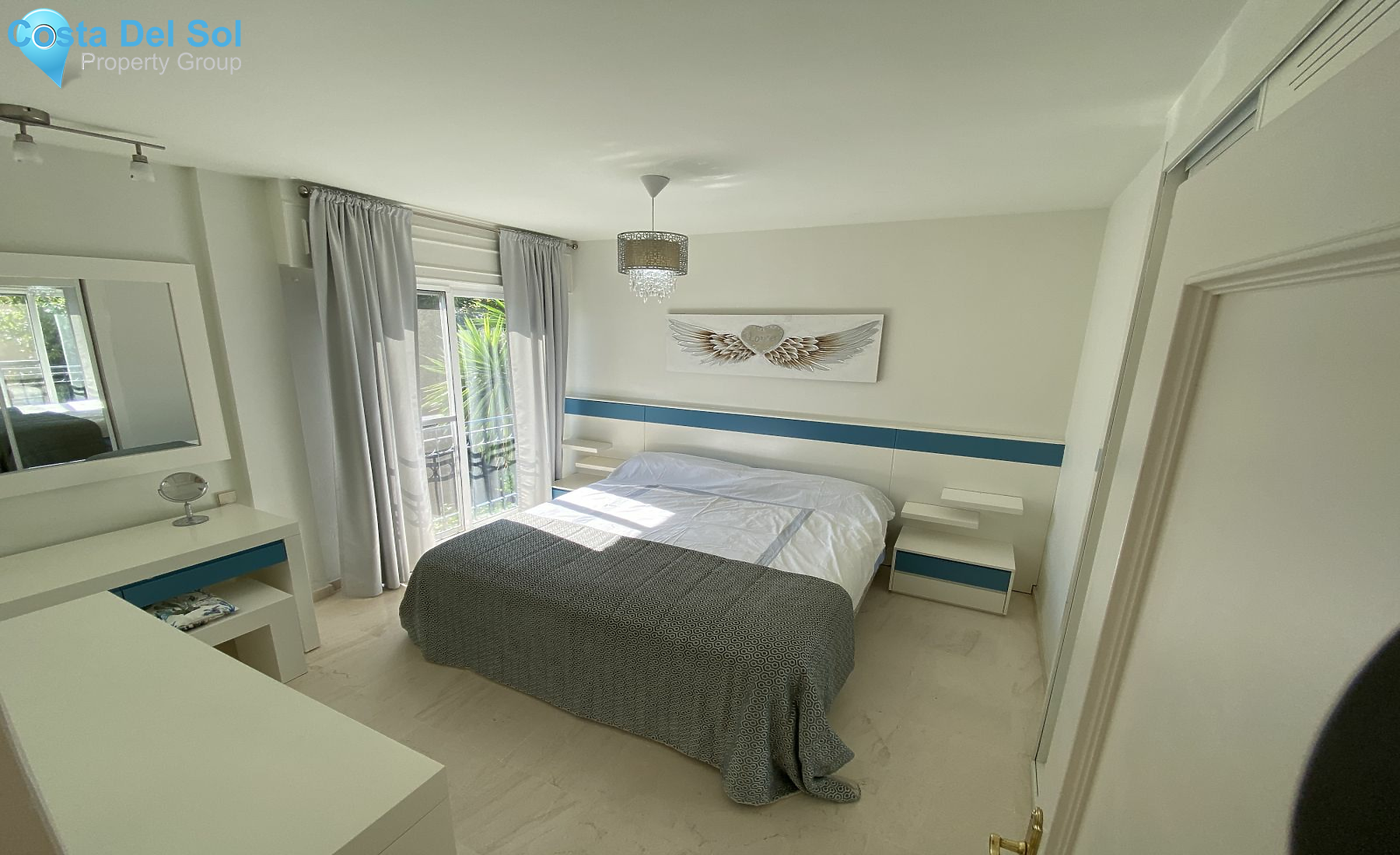 Middle Floor Apartment in New Golden Mile-1163326