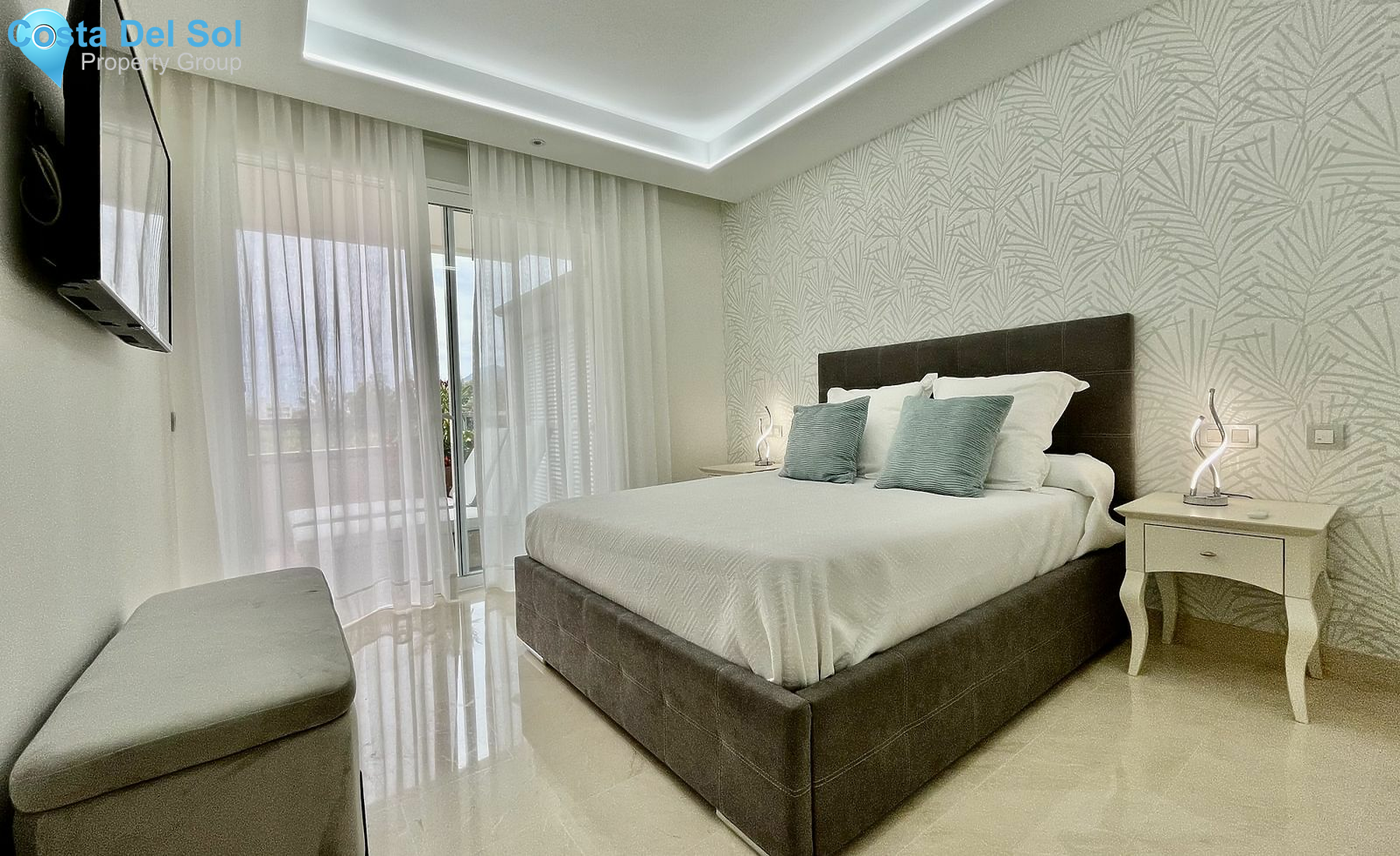 Middle Floor Apartment in New Golden Mile-1180445